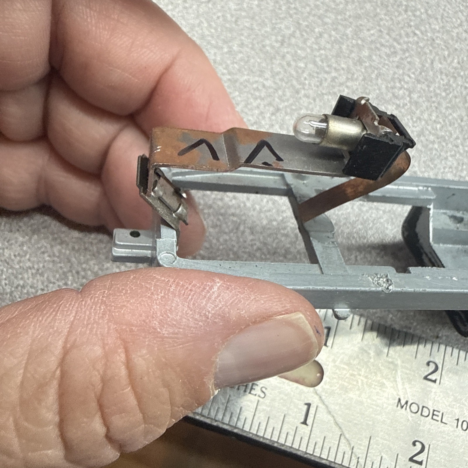 F7A – F7B Athearn 42005 Ho Scale metal Underframe Chassis W Working Headlight