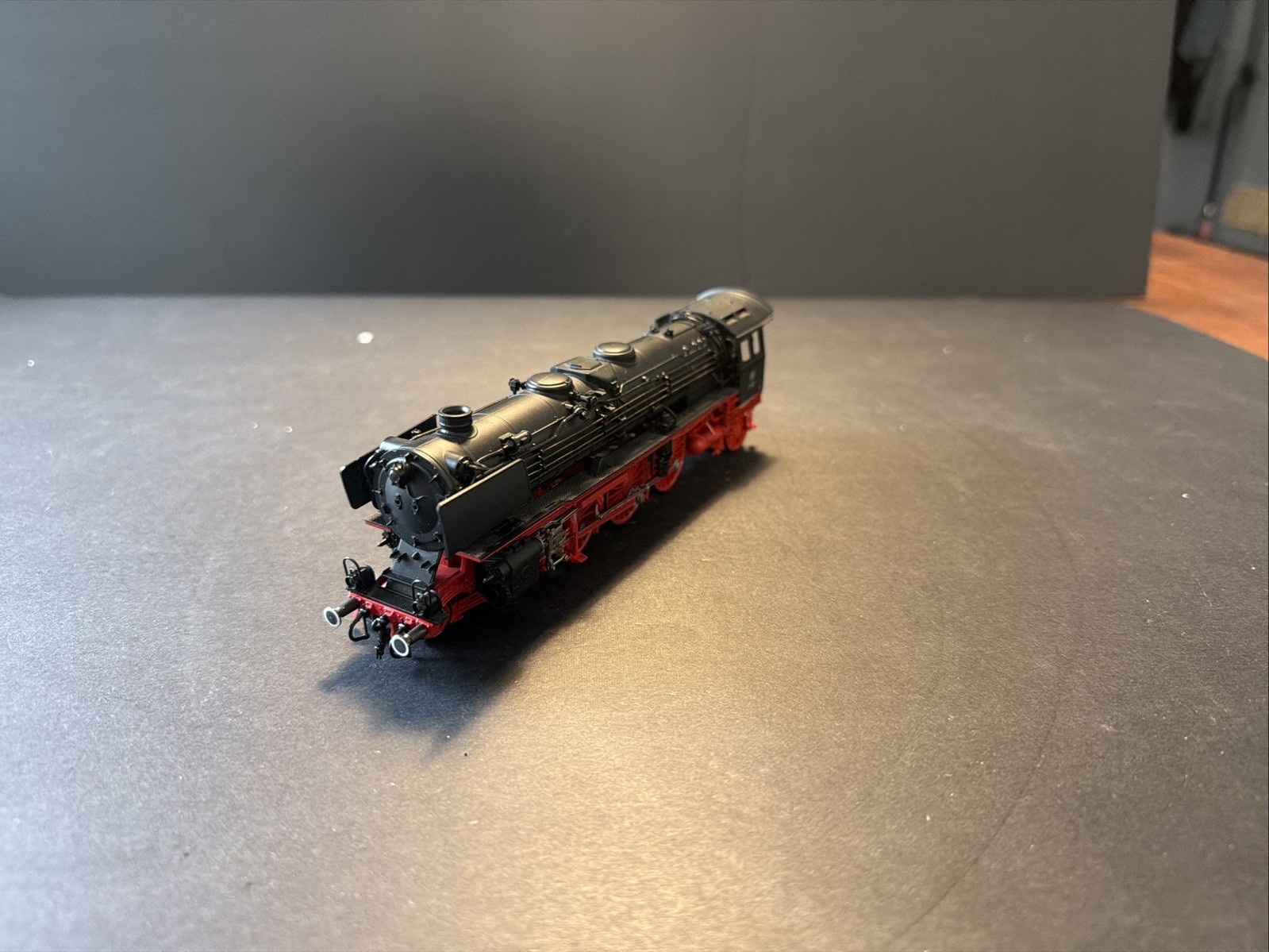 HO Scale Roco Museums Edition 43238 German DB Deutsche Bahn 4-6-2 Steam #01-150