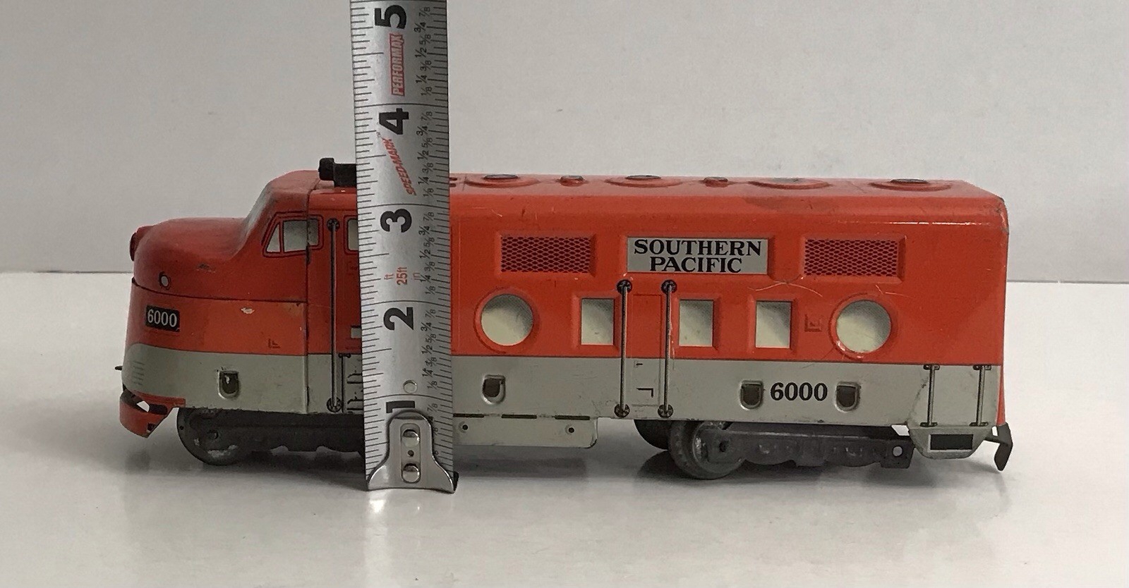 Marx O Gauge Southern Pacific 6000Diesel Powered Locomotive and Dummy Locomotive