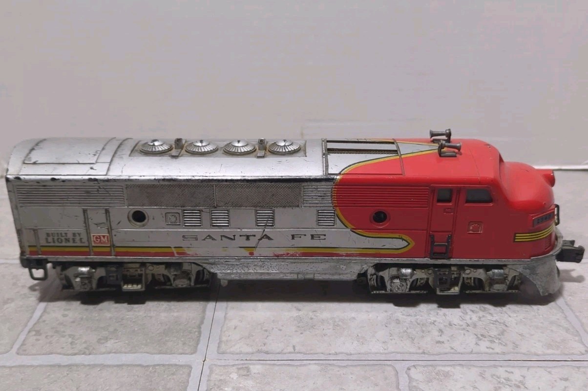1949 Lionel Santa Fe 2333-20 Diesel F3 Locomotive Unit O Gauge Untested