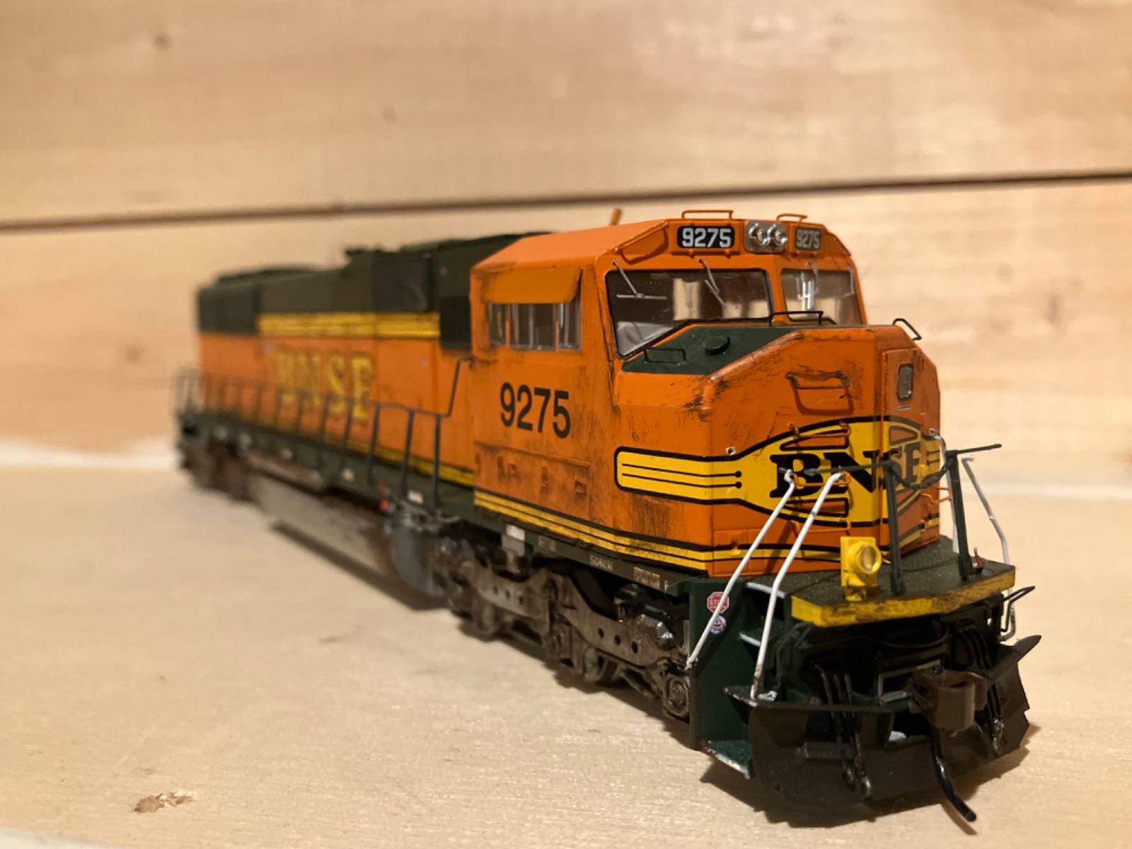 HO Scale DCC READY Athearn BNSF SD60M (Weathered) Locomotive