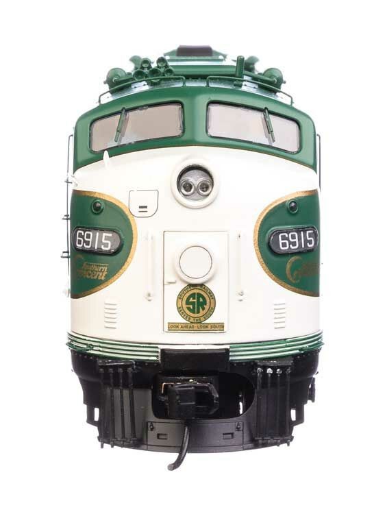 Walthers Proto HO Scale ~ EMD E8 A-A ~ DC ~ Southern #6903 & 6915 ~ 920-49921