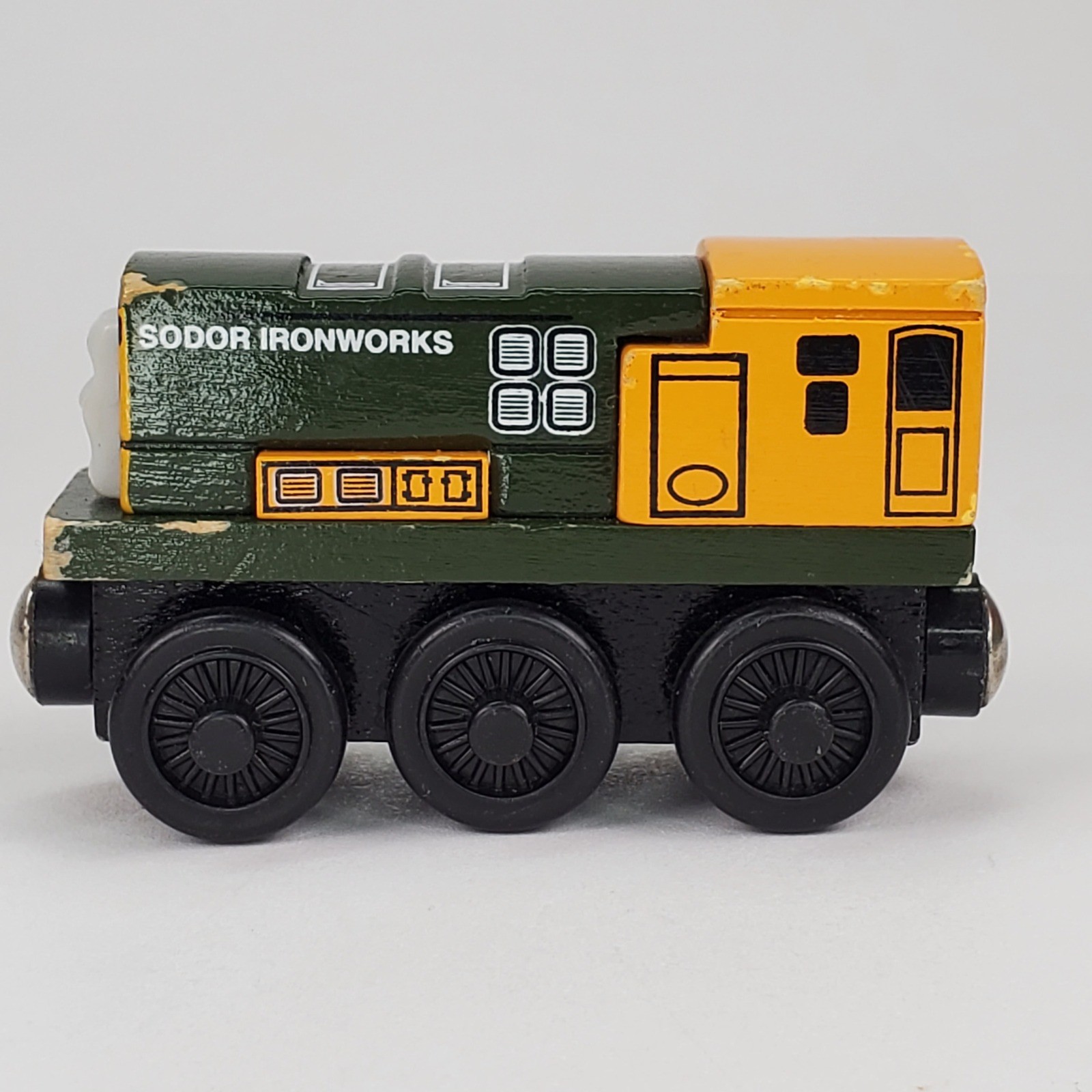 Thomas & Friends Wooden Railway Iron Arry Sodor Ironworks Diesel Engine Toy