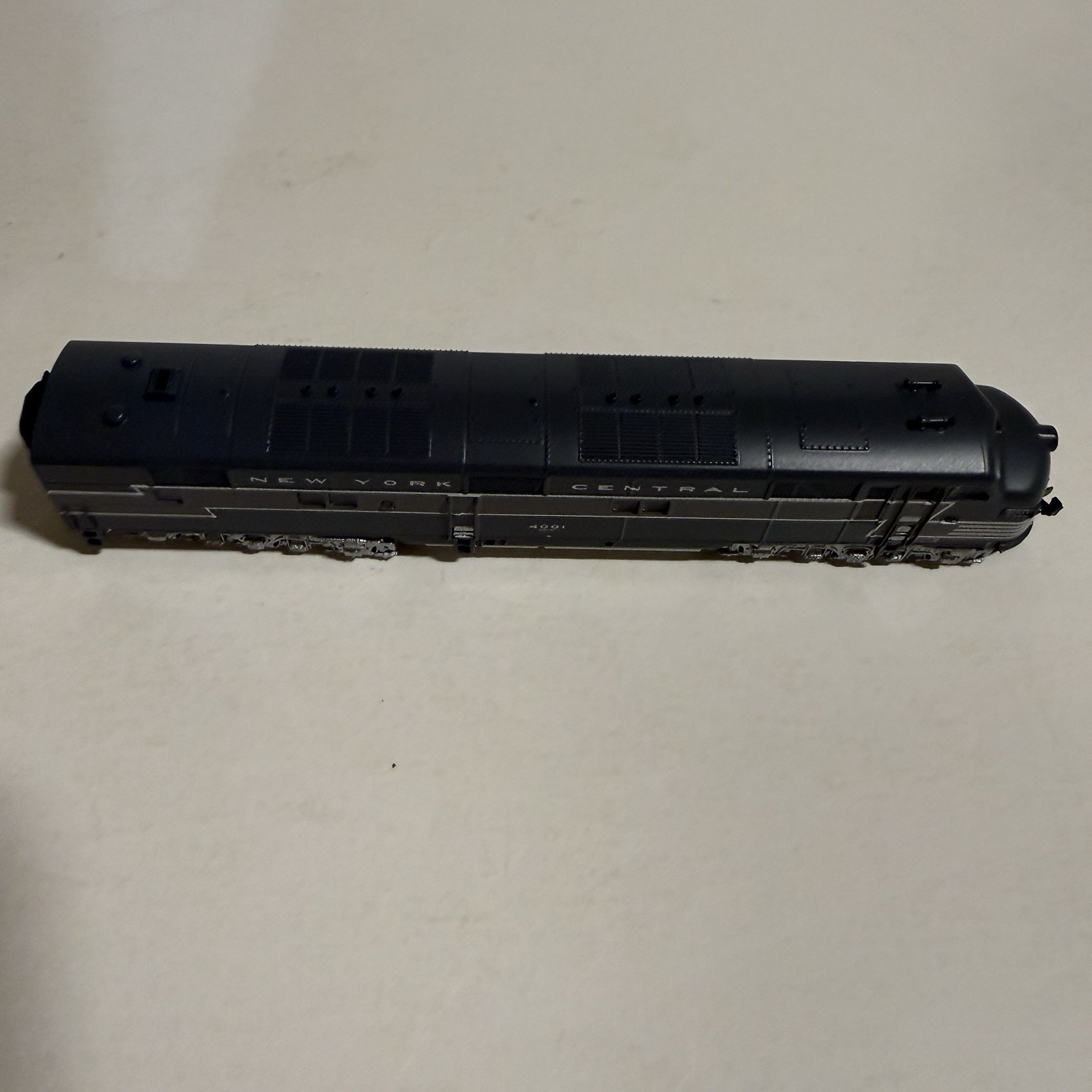 Precision Craft Models N 602 EMD E7A NYC 4001 Powered, No Sound, DCC Ready Train