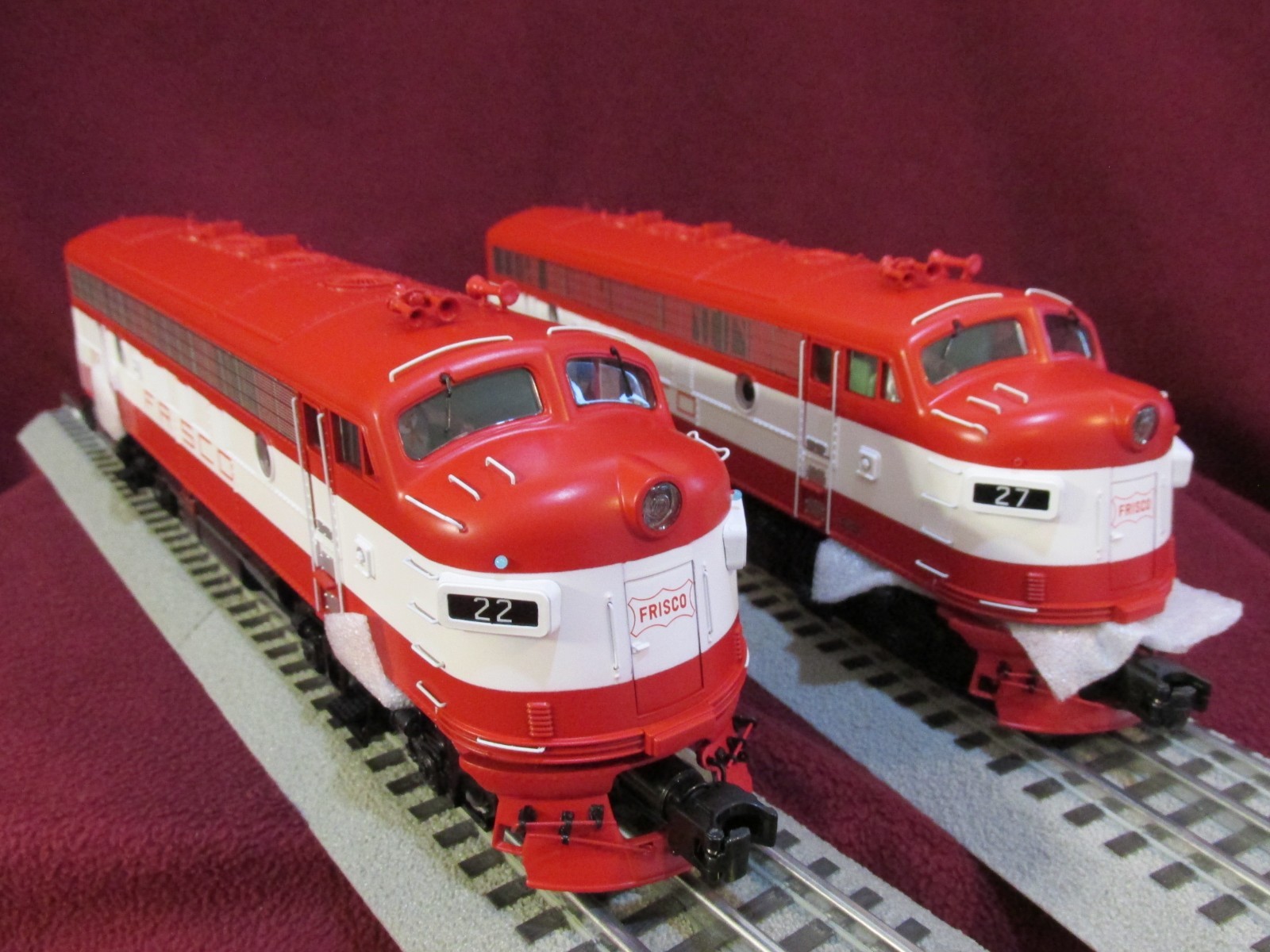 MTH SET 20-21805-1 & 20-21806-4 FRISCO F-7 AA POWERED PS3 & NON POWERED HI-RAIL