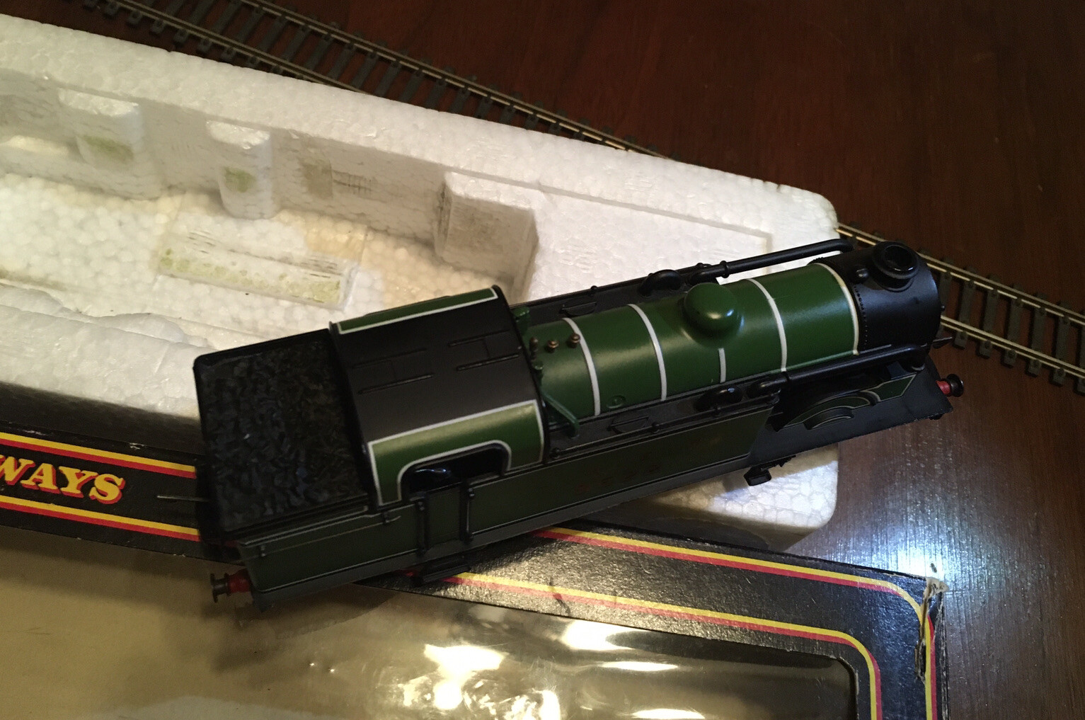 MAINLINE 54154 EMPTY LNER 0-6-2T CLASS N2 TANK LOCOMOTIVE