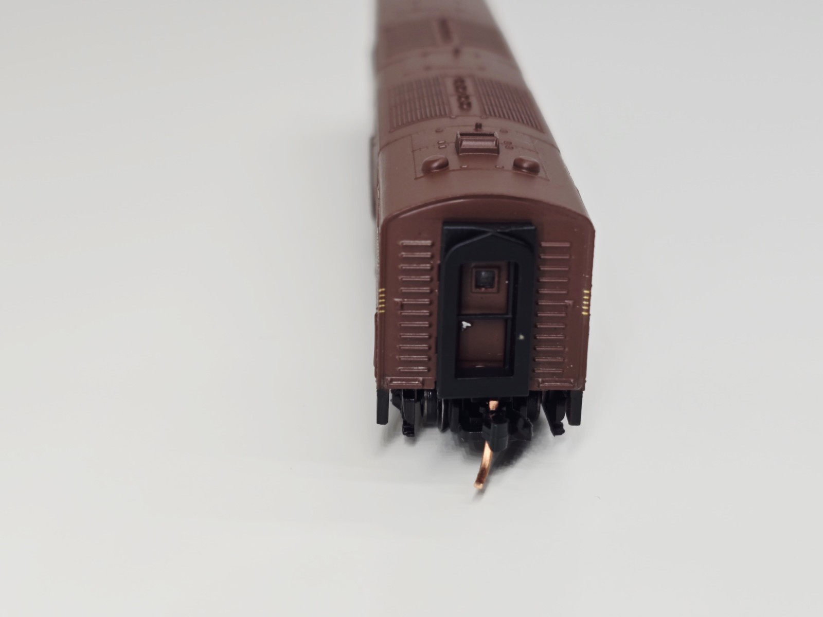 Precision Craft – N Scale – PRR Tuscan Red EMD E7B Locomotive #5842B #661 – Runs