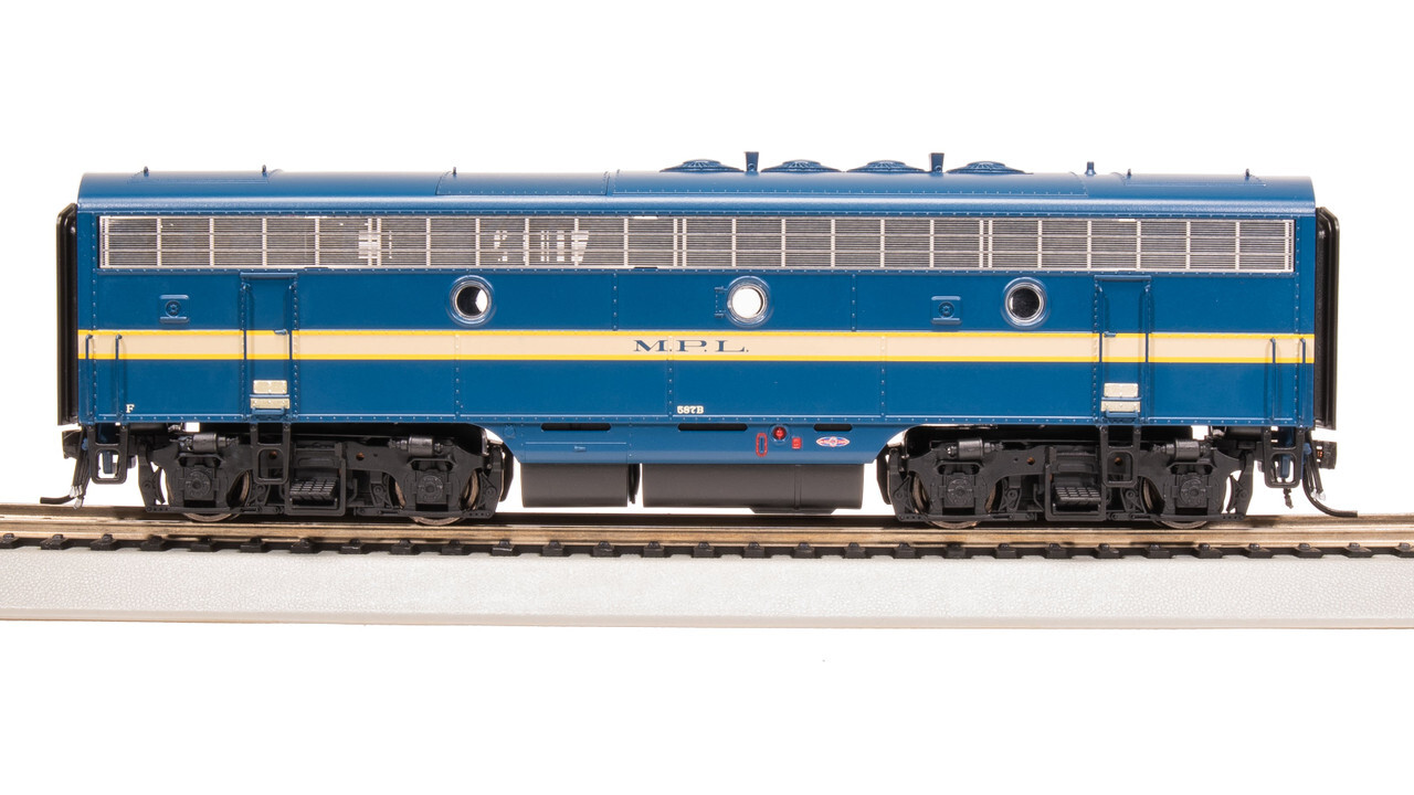 Broadway Limited 8194 HO MP EMD F7 A/B Eagle Scheme A-Unit 587/587B