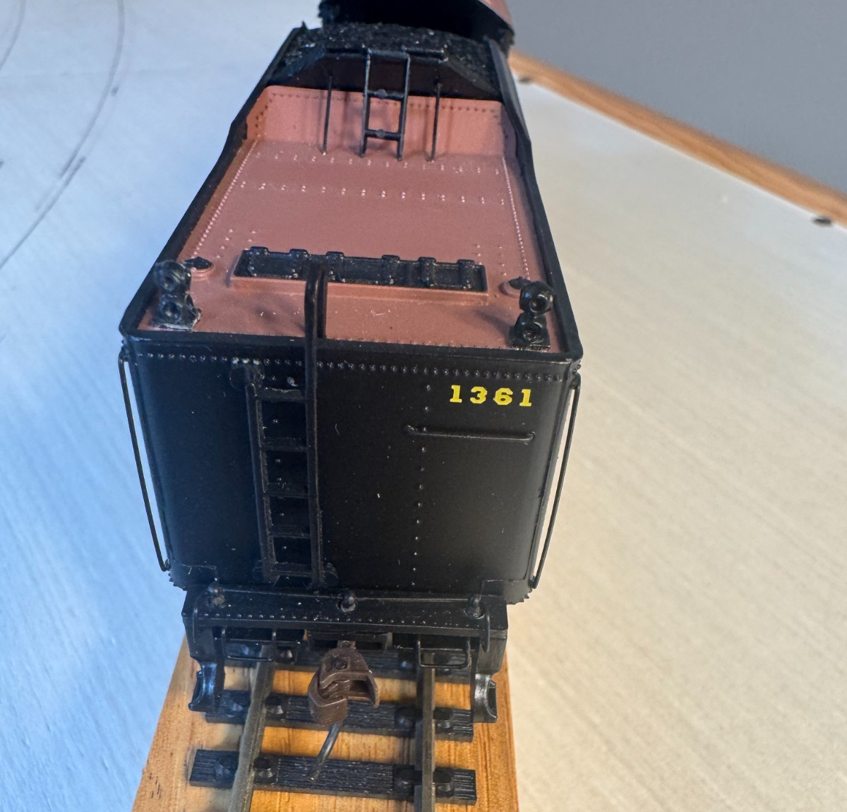 Bachman Spectrum Pennsylvania 1361 K4 4-6-2 Steam Locomotive with DCC (HO scale)