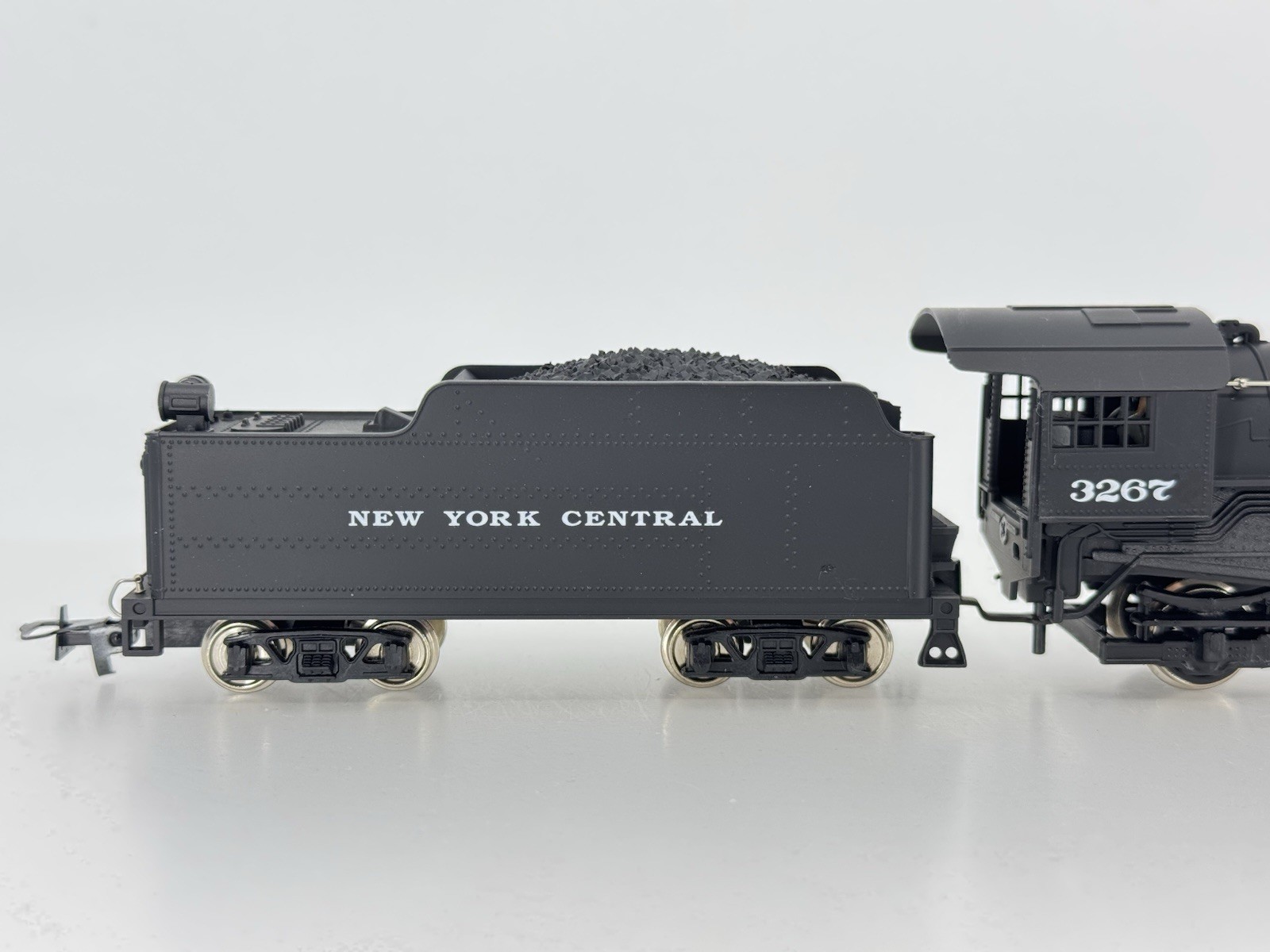 HO Mehano M9920 New York Central 4-6-2 Pacific Steam Locomotive NYC #3267