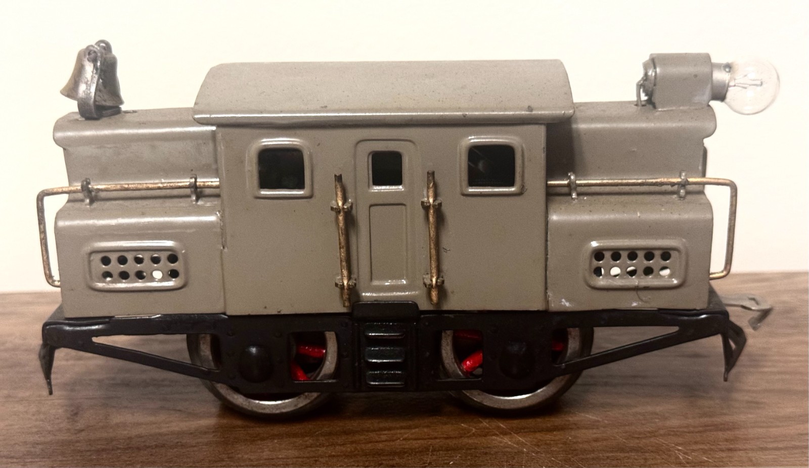 Prewar Lionel New York Central Lines 0-4-0 Electric Engine 152 O Gauge 1:48 30s