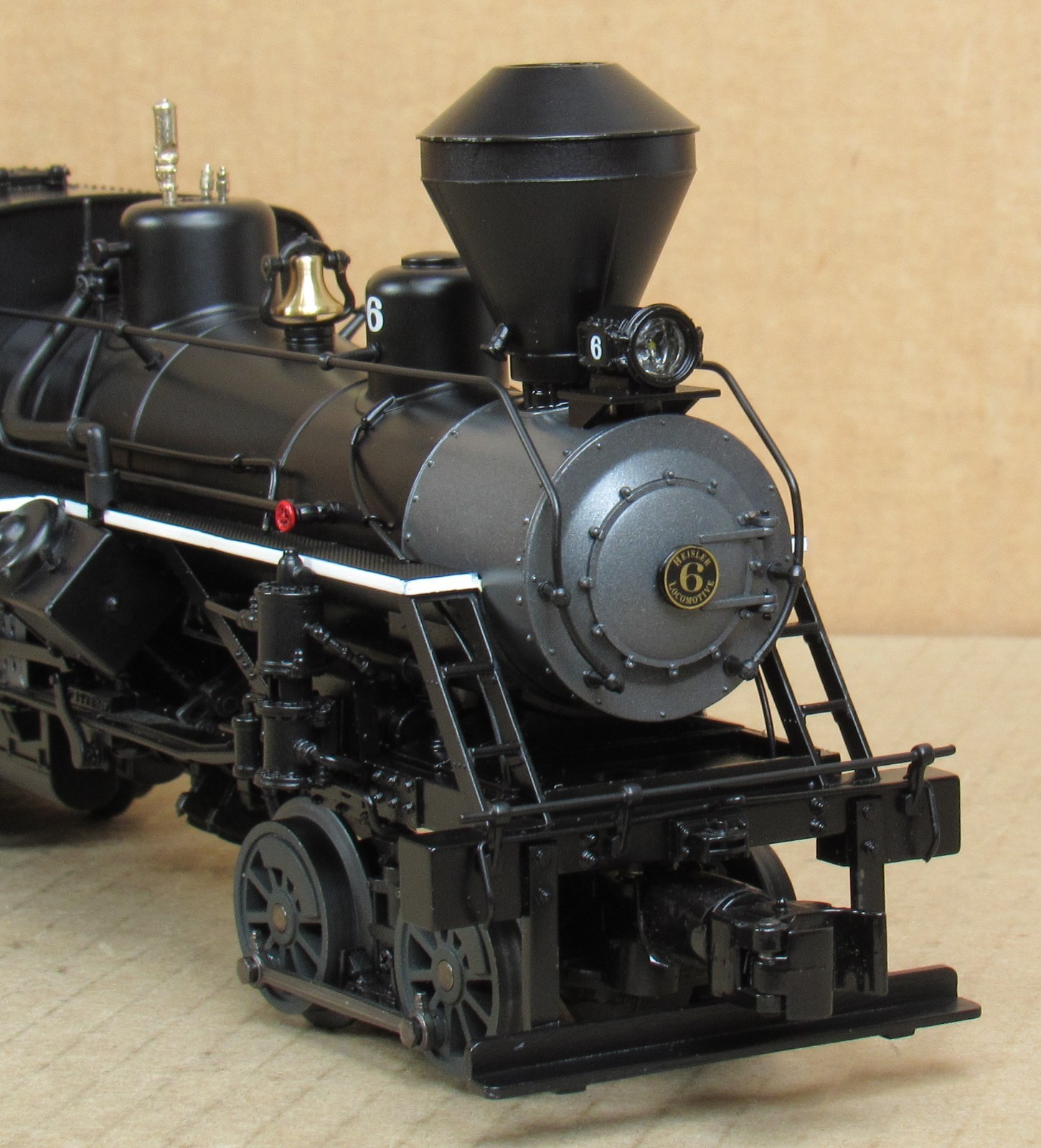 Lionel 82811 Meadow River Lumber Heisler Steam Engine w/Legacy O-Gauge LNIB