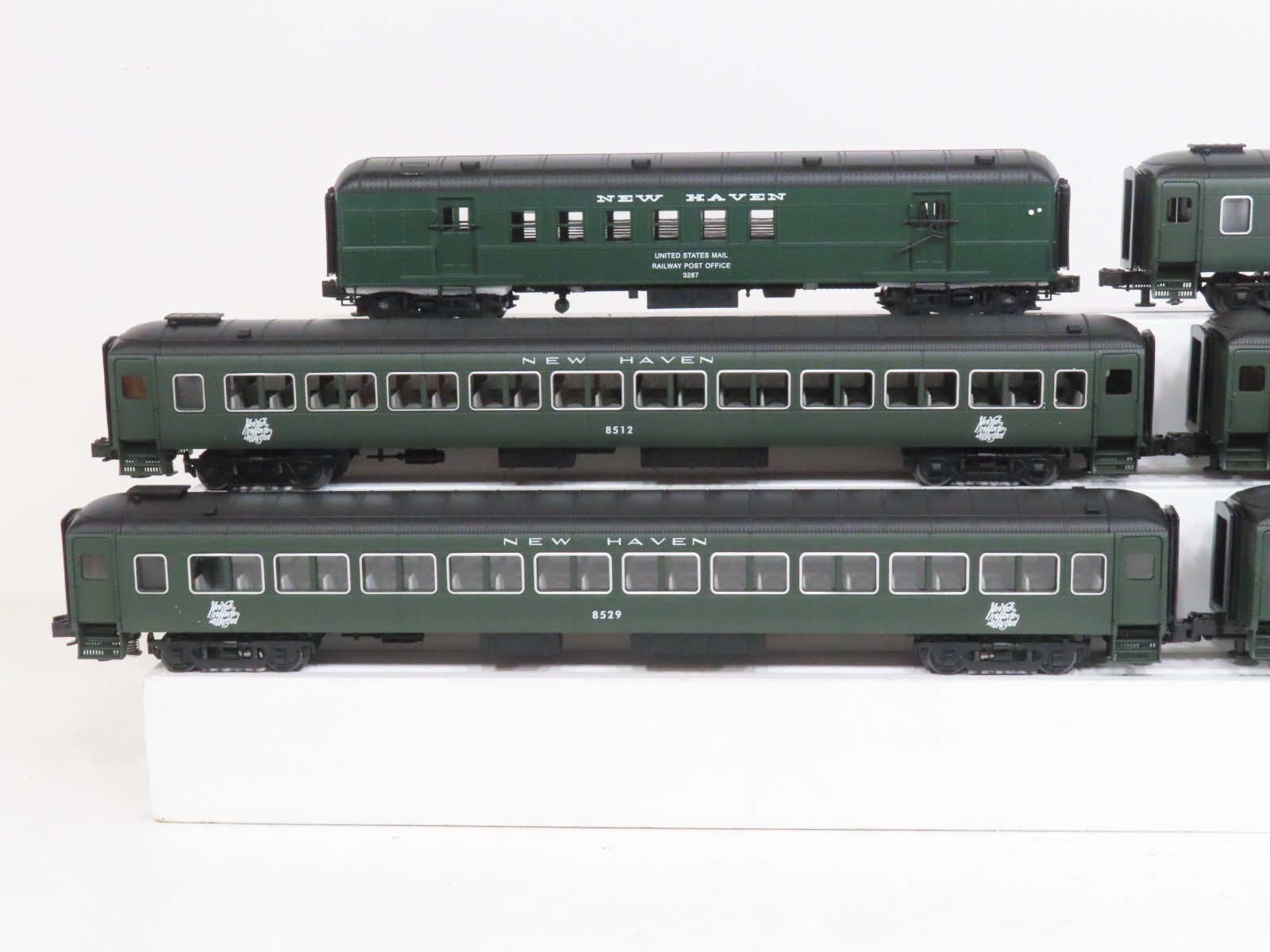 Weaver G1277L New Haven Pullman Passenger Cars Hunter Green LN 13140