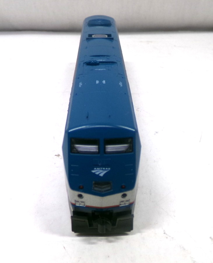 N scale Kato Amtrak P42 diesel engine in OB (lot N43)