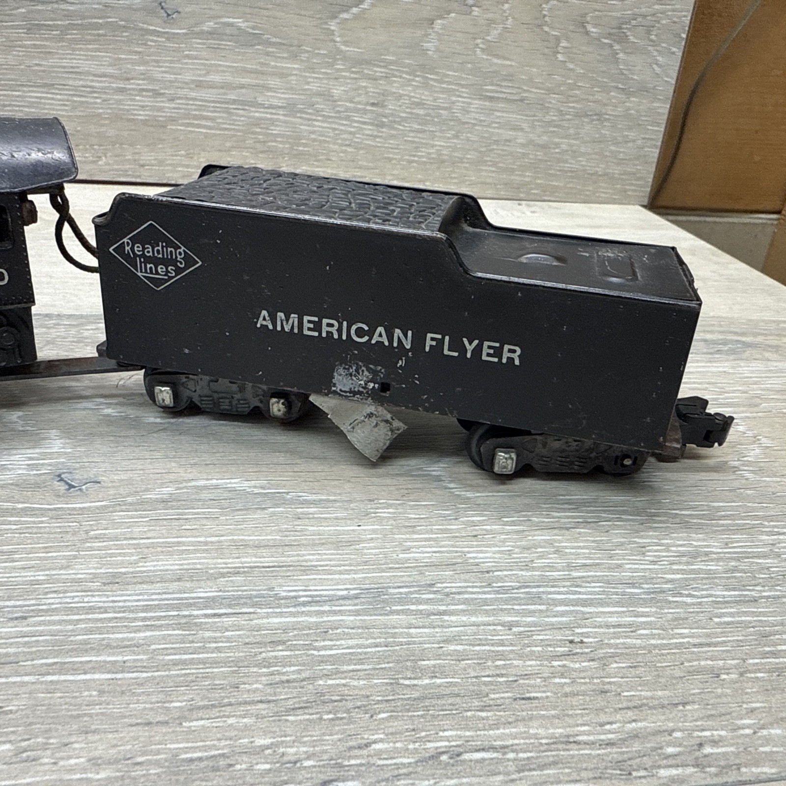 AmericanFlyer Steam Locomotive 300 Reading Lines Tender – Untested