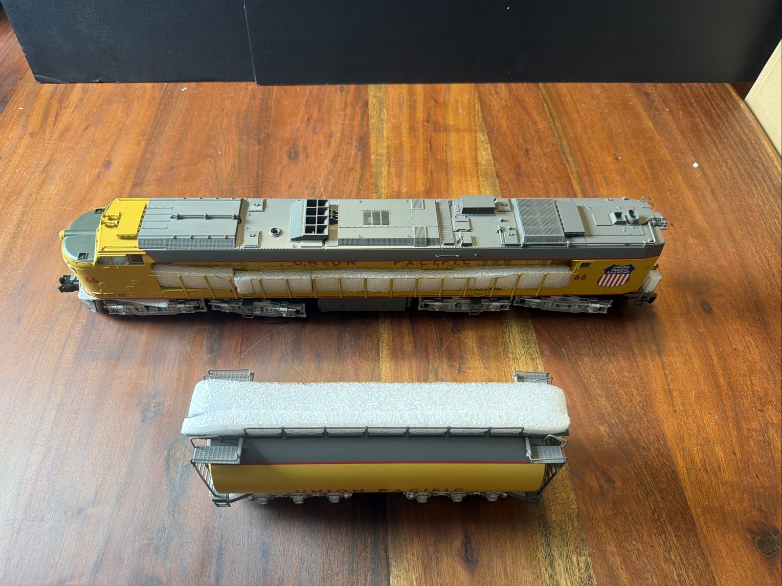MTH- #20-20167 Veranda With Proto-Sound 3.0 Complete Set LN
