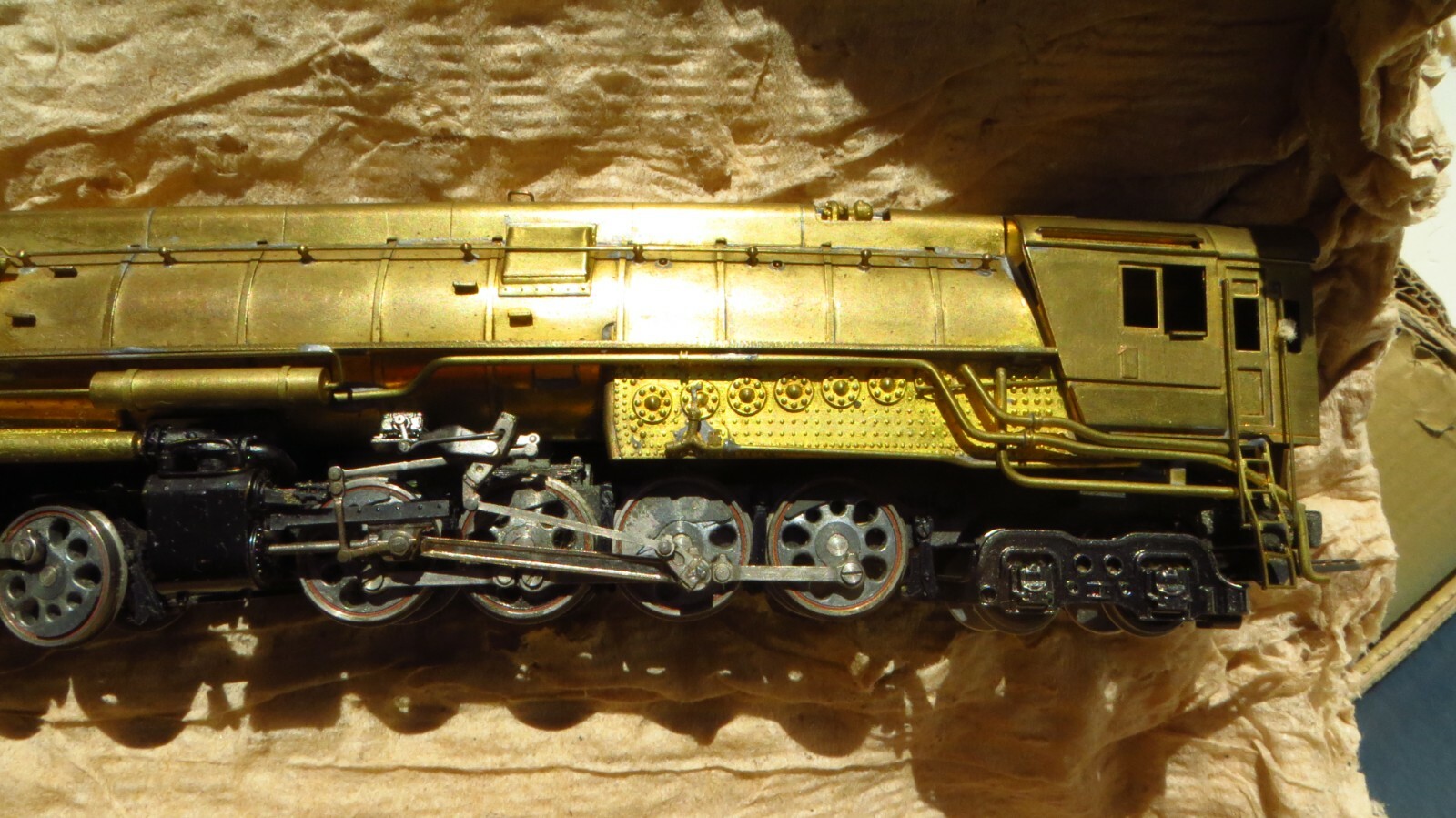 KTM / MAX GRAY HO SCALE BRASS TWO RAIL 2-8-8-4 AC-9 STEAM LOCOMOTIVE
