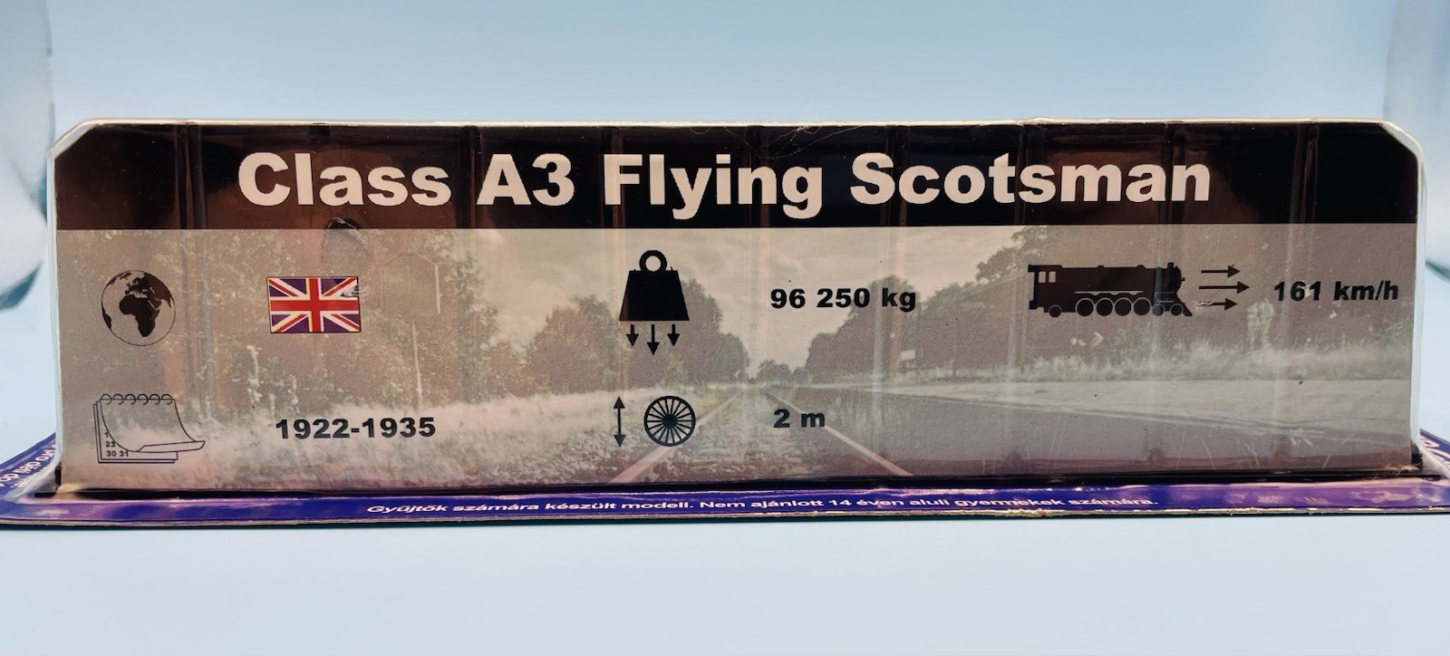 Delprado N Scale Class A3 Flying Scotsman Locomotive, Static / Display Only, New