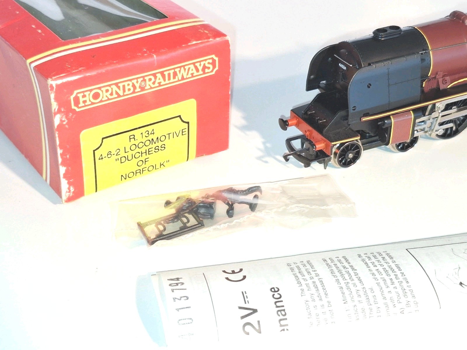Hornby R134 BR Duchess Of Norfolk. New Old Stock. Mint Cond. Boxed. 2 Rail DC.OO
