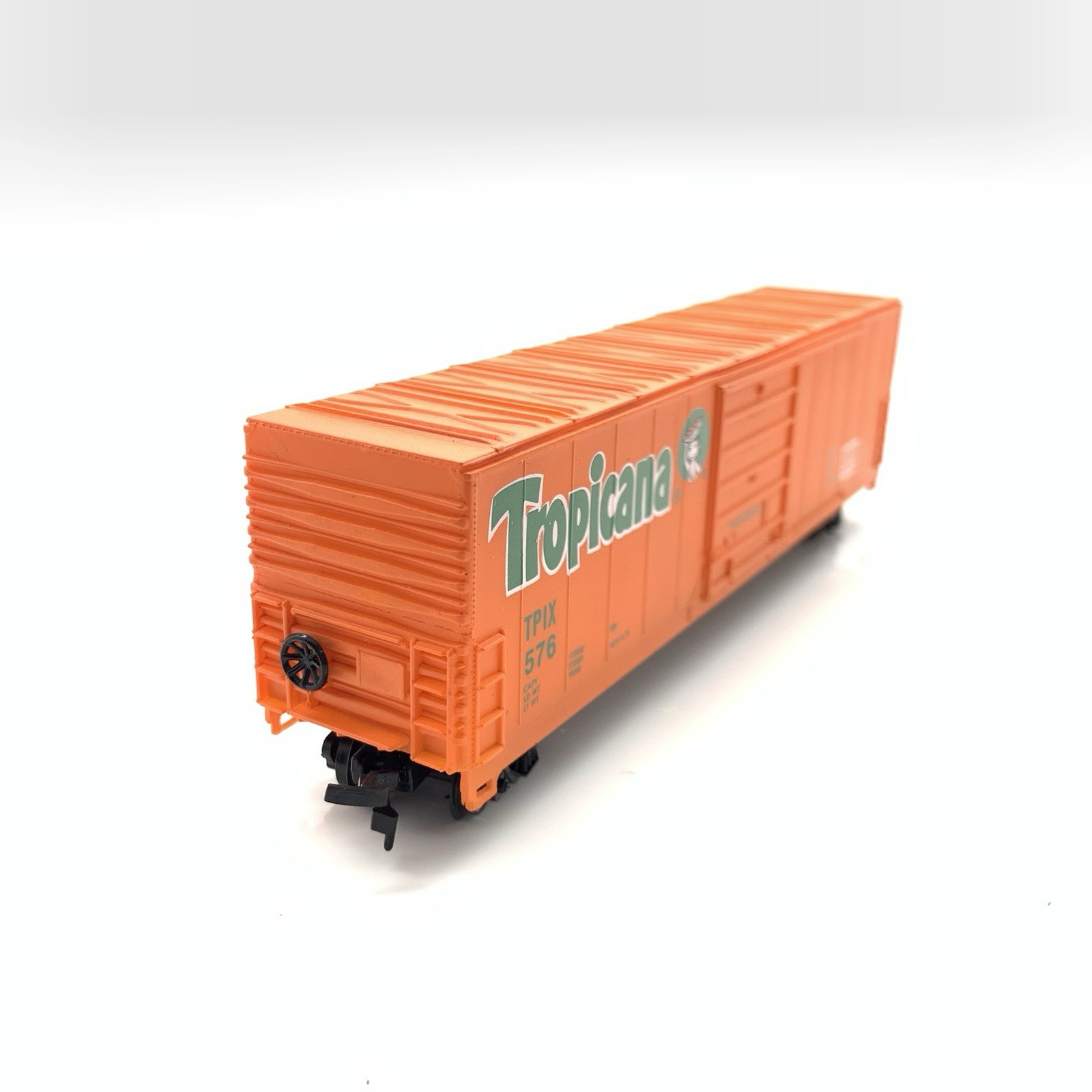 Life Like HO TROPICANA REFRIGERATED REEFER BOX CAR UNUSED B95
