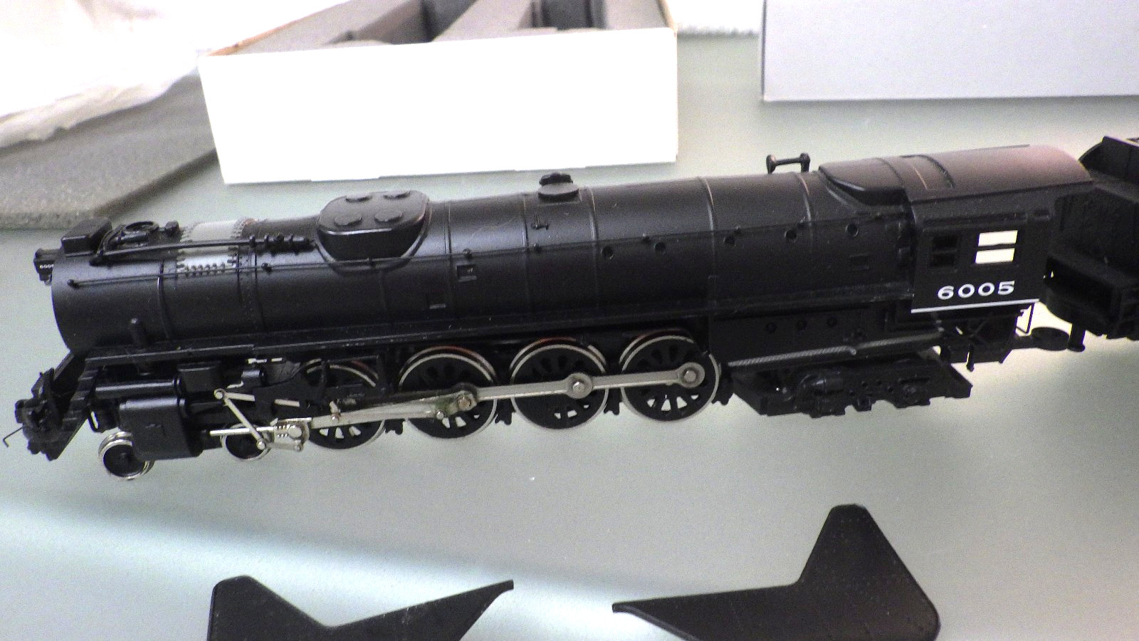 HO-Bachmann Plus #11305 NIAGARA 4-8-4 Locomotive & Tender NYC New York Central