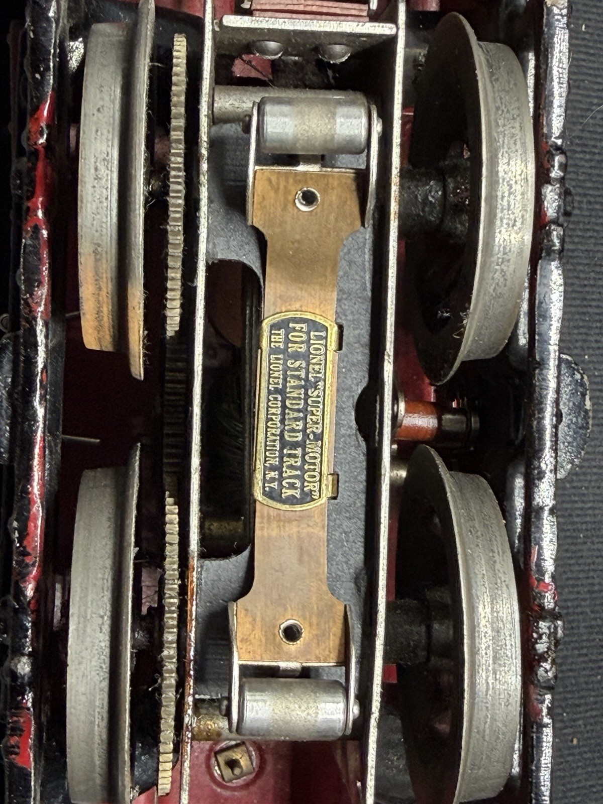 Pre-War Ives/Lionel Wide Gauge Electric Locomotive With Cars And Track Untested