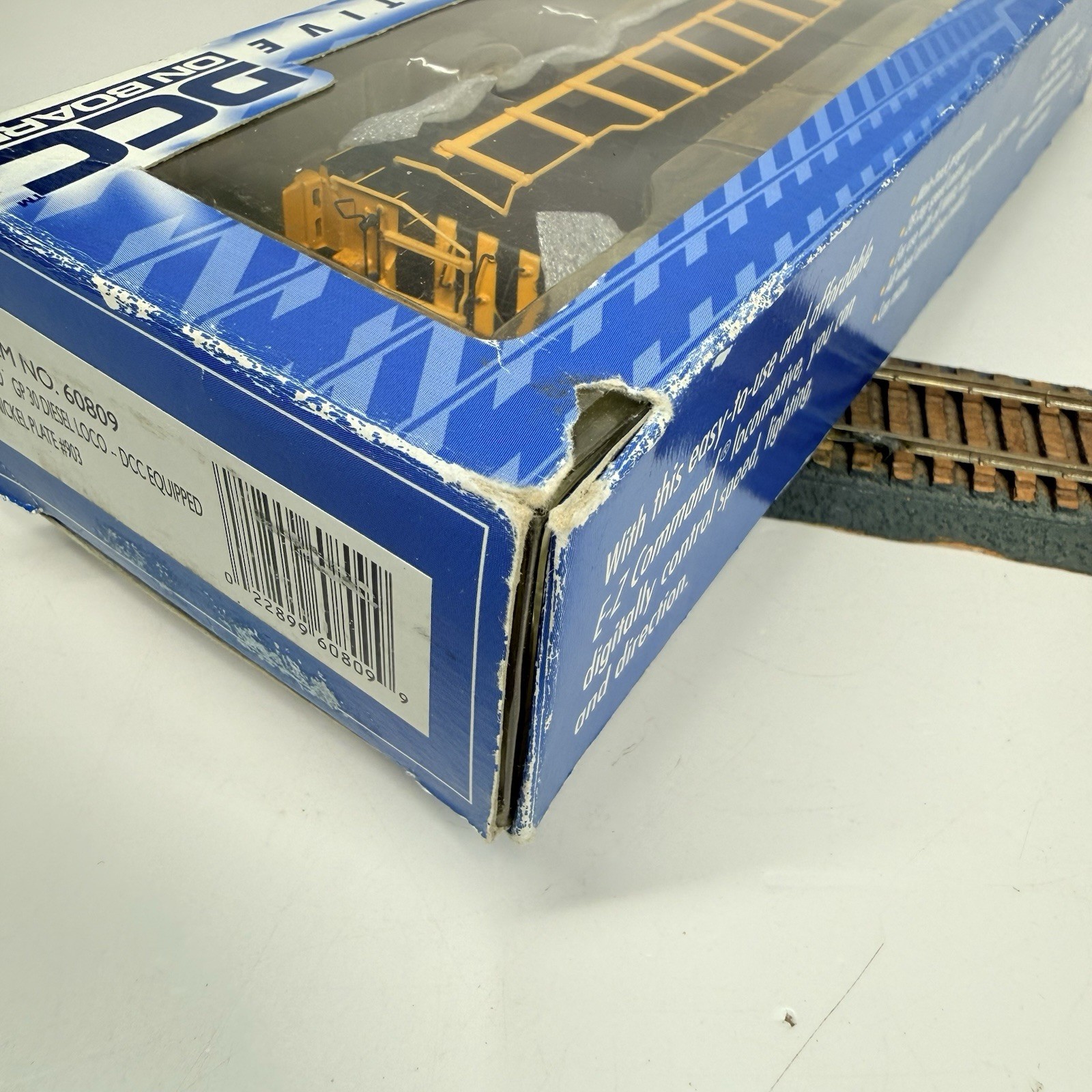 HO Scale DCC Bachmann 60809 Nickel Plate Road #903 GP30 Diesel Locomotive