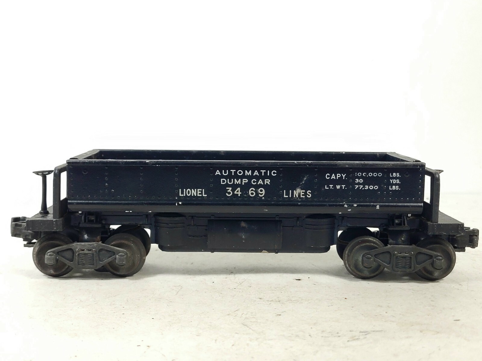 3x Lionel 3469 Dump Car w/Bin 6462 Gondola w/Barrel Load, X6454 Boxcar SP 96743