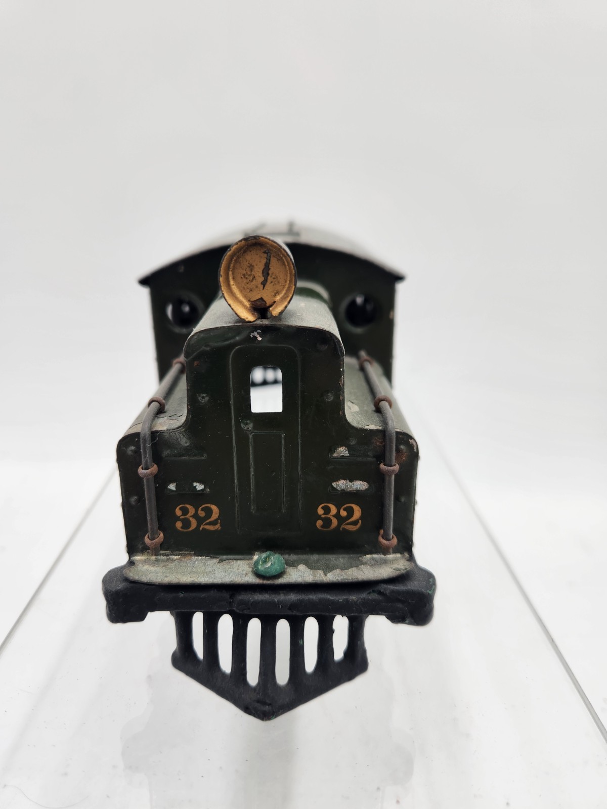 Ives 32 Locomotive(shell only)
