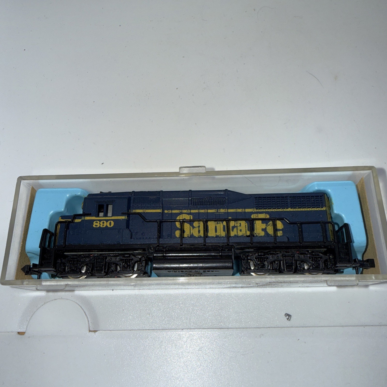 N Scale Arnold Rapido Revell N Desert Chief Santa Fe Passenger Train 13 Cars