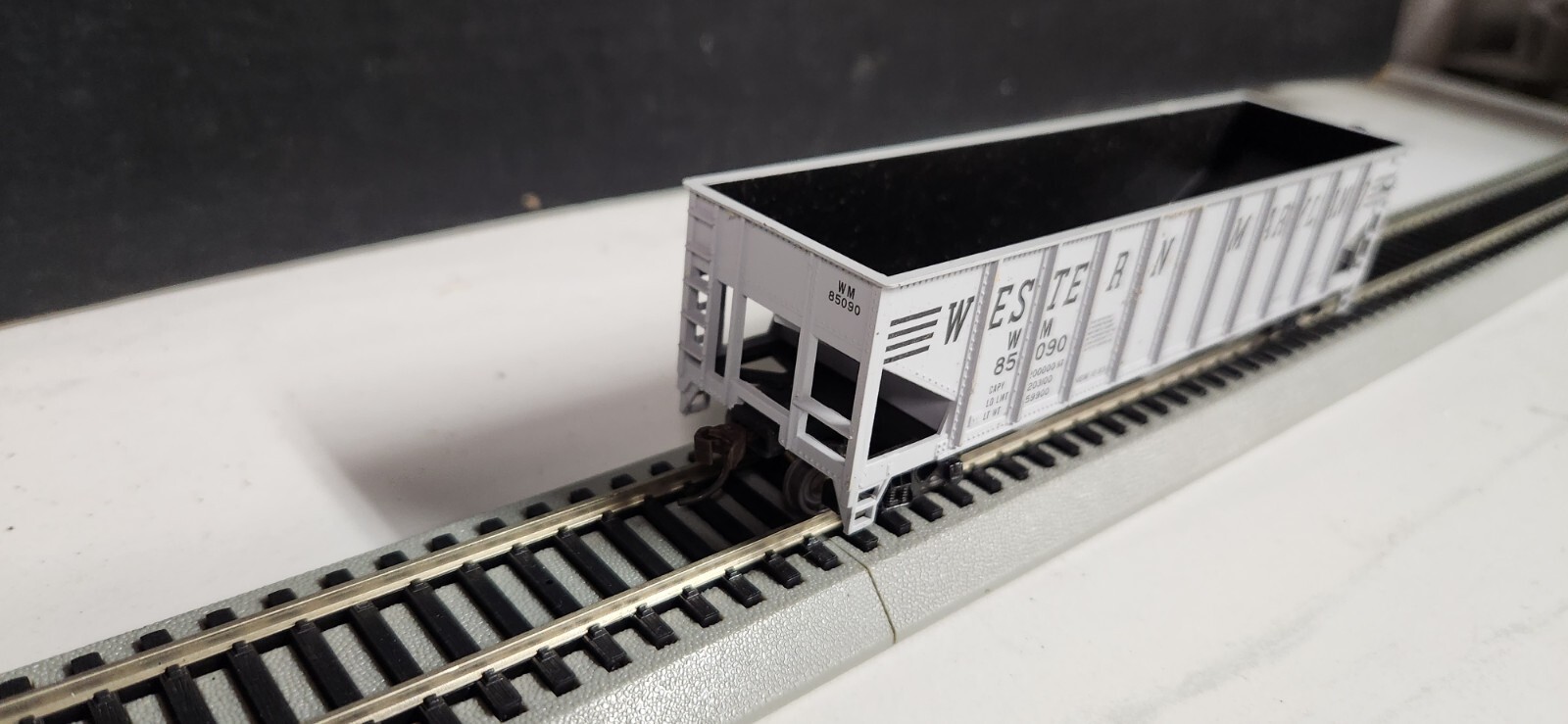 K Unbranded Western Maryland 85090 3 Bay Hopper HO 1/87