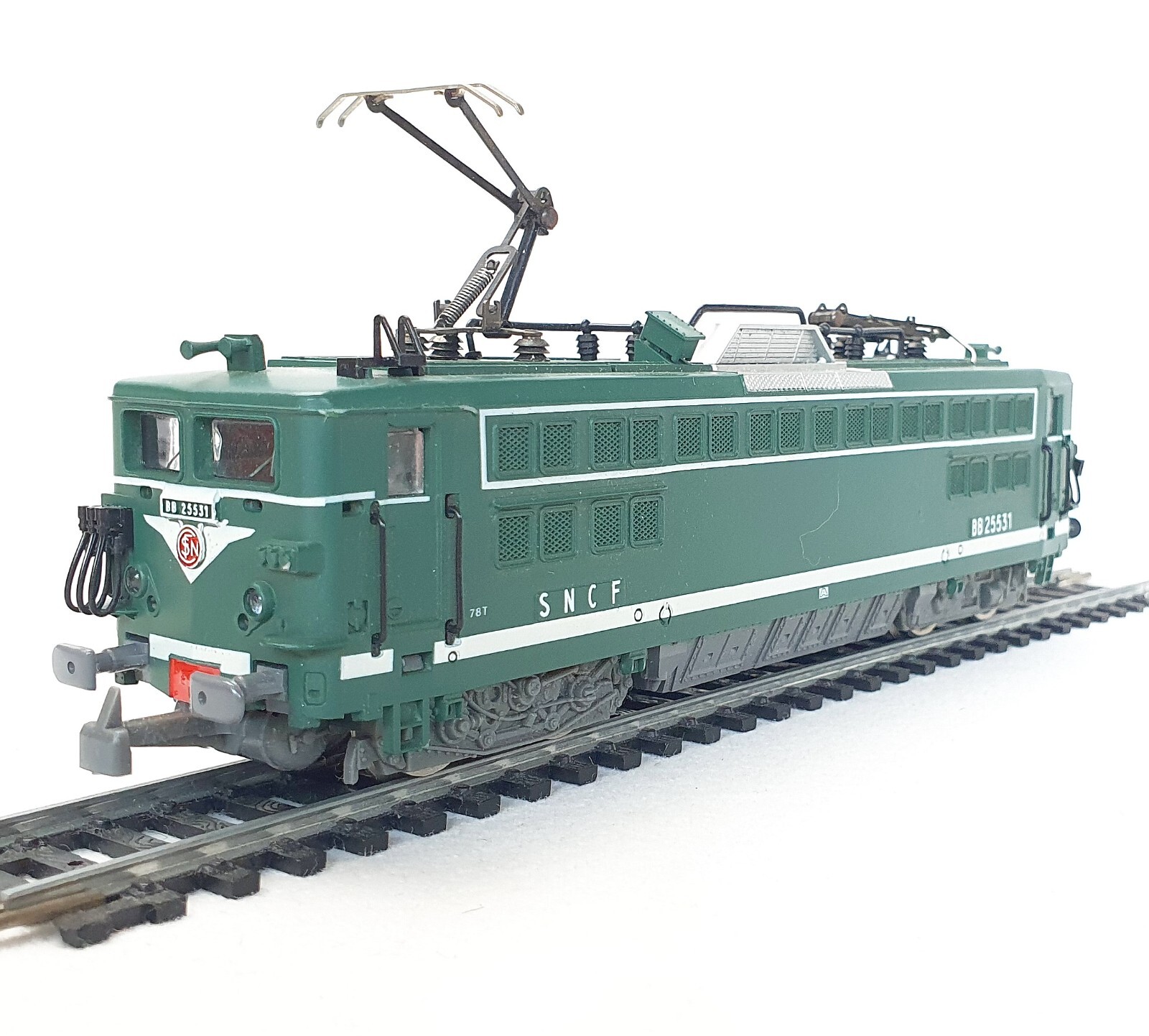 Jouef HO 1:87 SNCF French BB 25531 Medium ELECTRIC LOCOMOTIVE 8362 MIB`78 New!