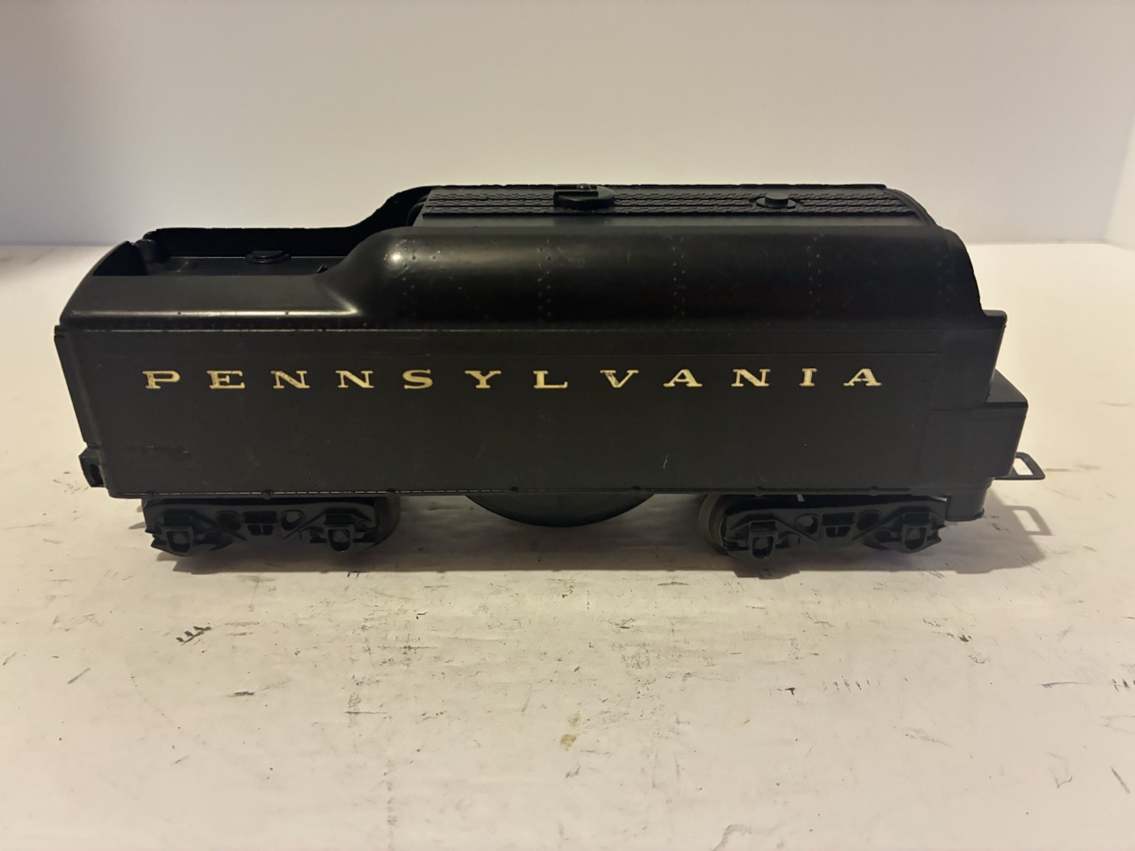 Lionel Modern Era 8500 Locomotive with Rattle Tender Tested See Description