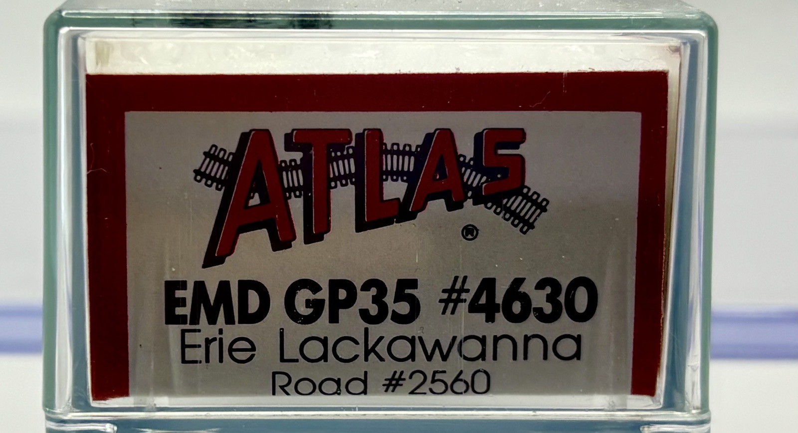 N Scale Atlas 4630 Erie Lackawanna EMD GP35 Diesel Locomotive EL #2560
