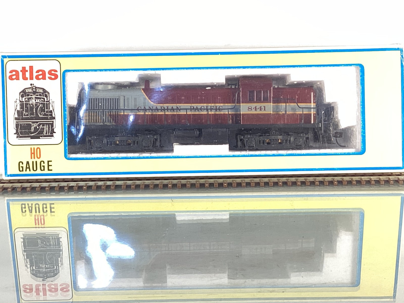 Atlas HO RS3 Japan 8151 DC Loco Canadian Pacific #8441 Tested Boxed