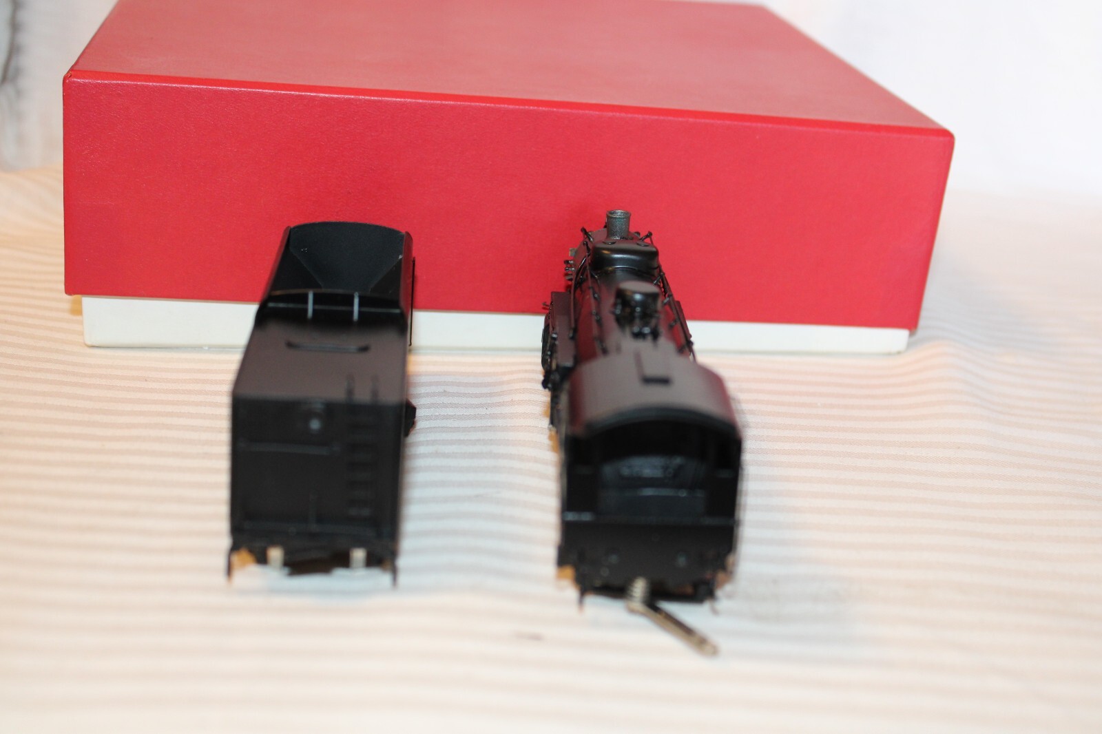 HO Scale Sunset Models, Brass 4-6-2 Pacific Steam Loco, for Circus Train Schlitz