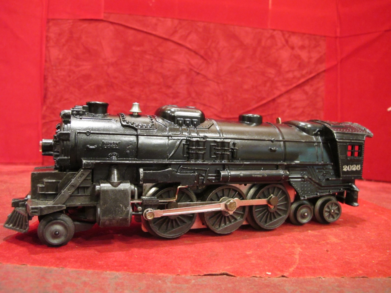 Lionel Vintage Postwar No. 2026 2-6-4 Locomotive~runs smokeS