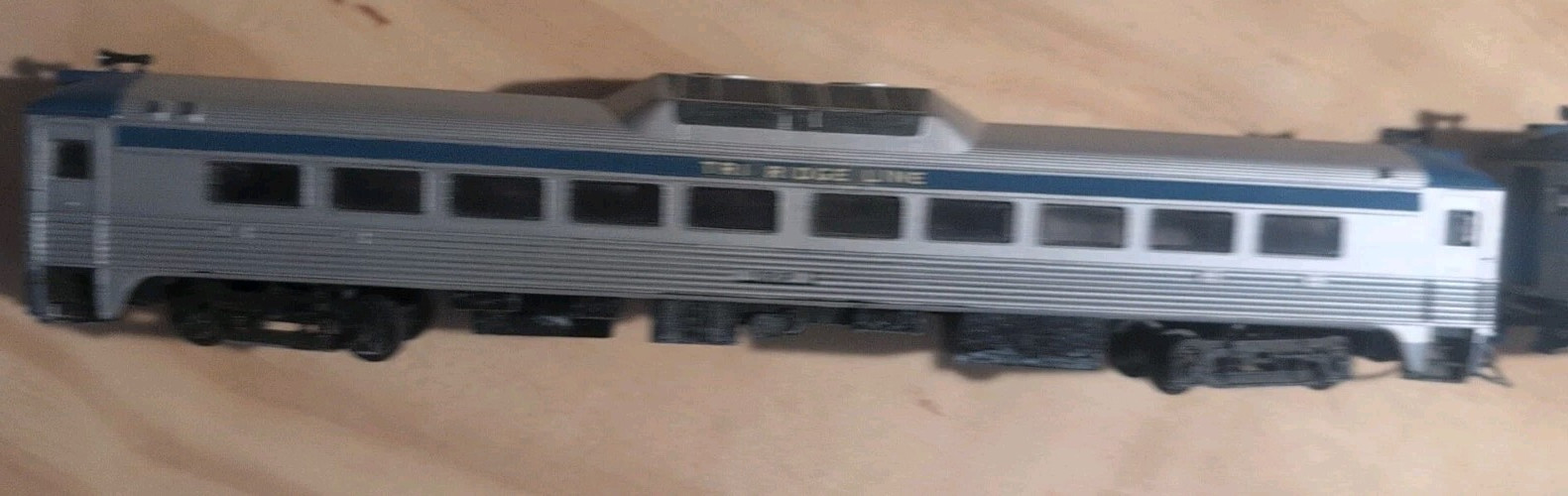 Athearn HO Scale US MAIL “Tri Ridge Line” #122 Budd RDC-3 Rail Diesel US MAIL