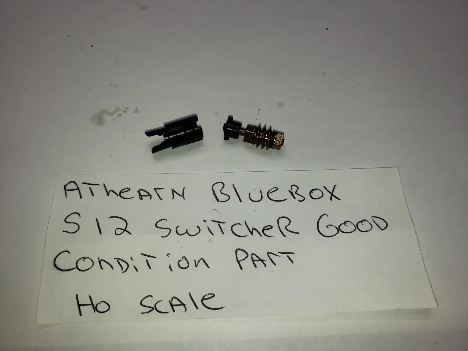 S12 HO WORM GEAR COUPLER ASSEMBLY Athearn S12 Switcher Diesel Locomotive