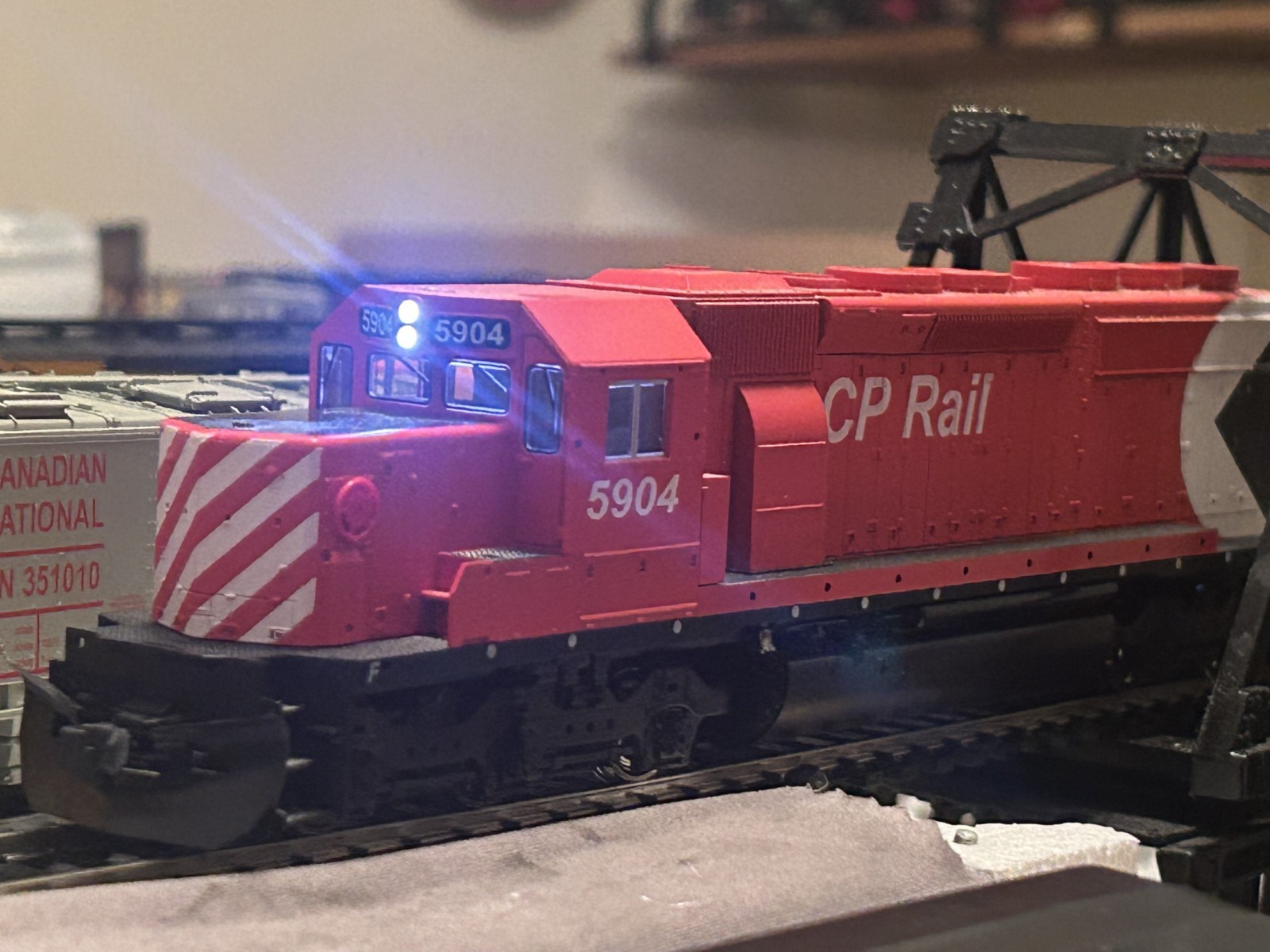 DCC READY KATO SD40-2 CANADIAN PACIFIC CP RAIL ENGINE LOCOMOTIVE HO SCALE NEW