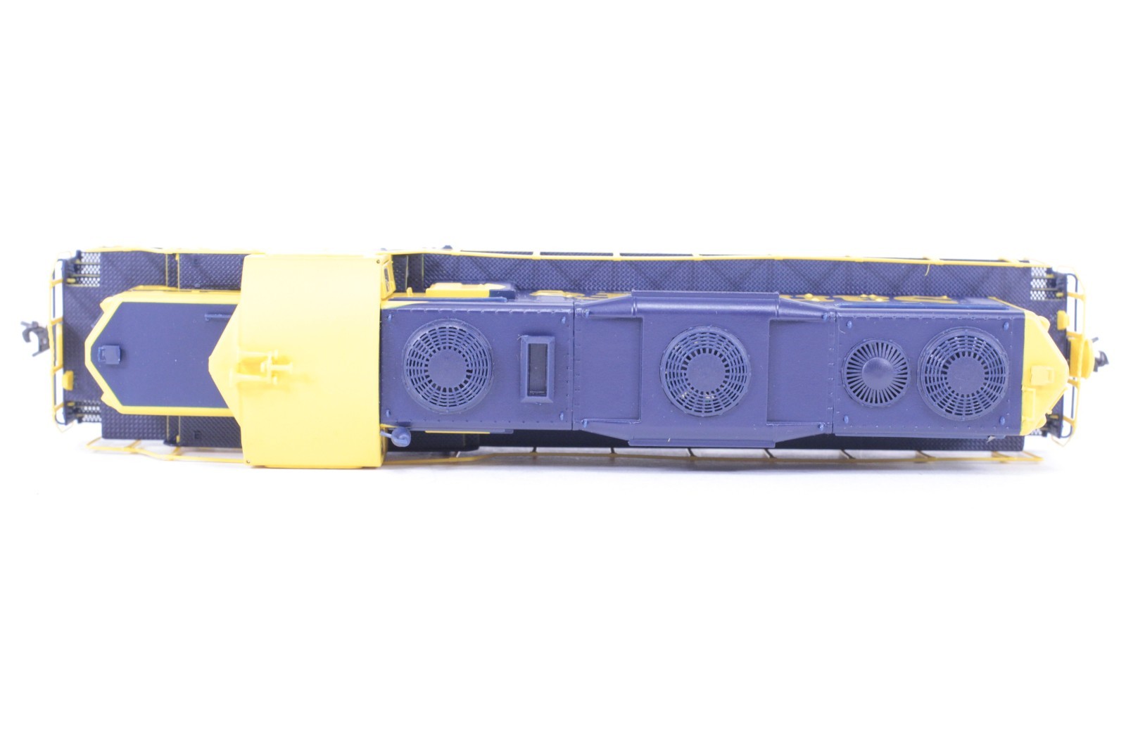 Proto 2000 HO Scale Santa Fe #3102 GP20 DC Powered Locomotive New Gears