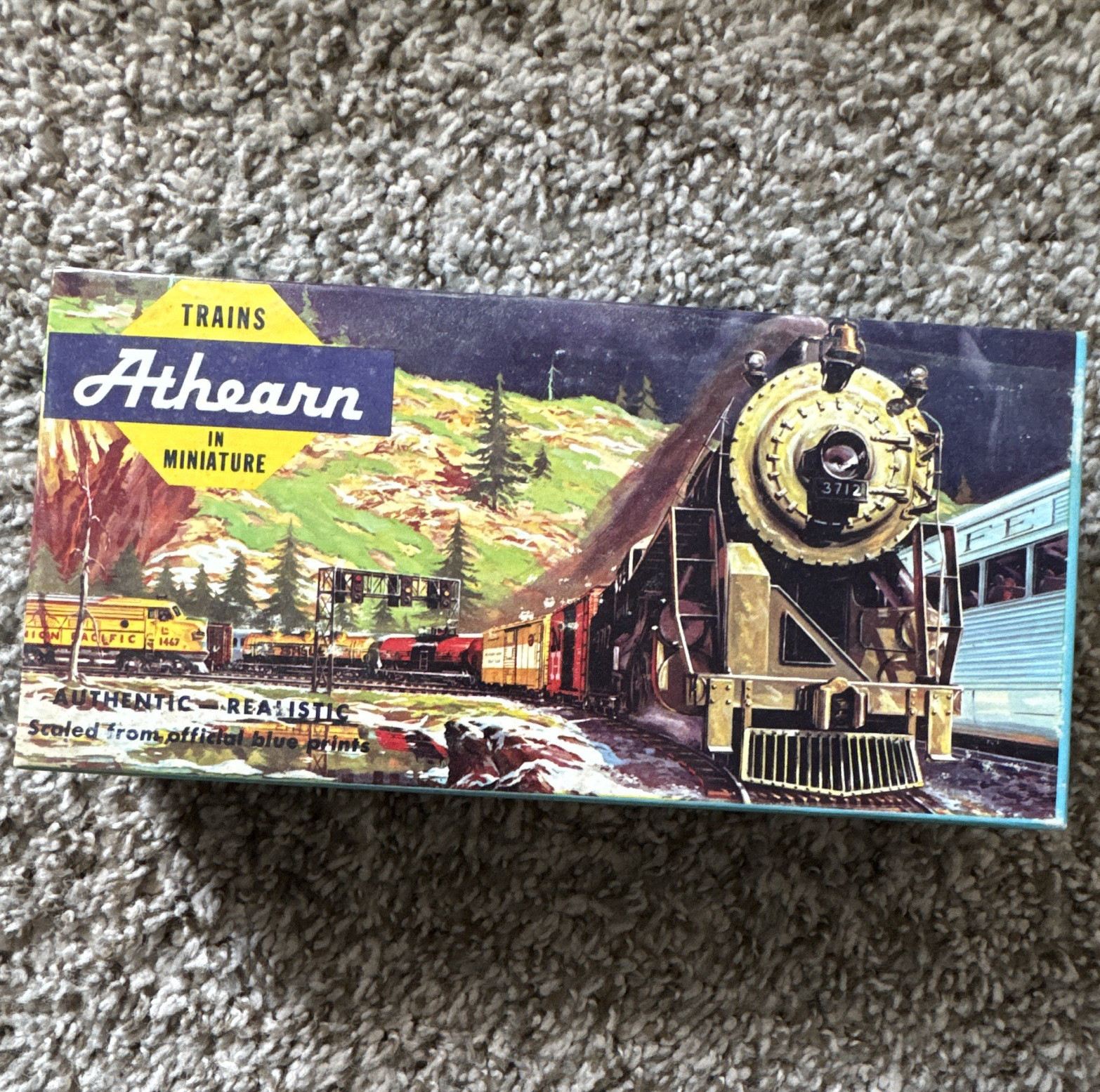 Athearn HO 1:87 F7 Erie 712 B-Unit Diesel Locomotive DC Analog 2-Rail