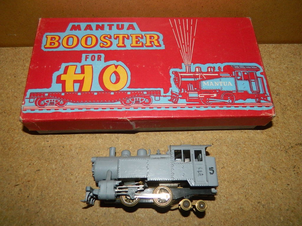 Mantua HO Booster No. 213 All Die Cast Locomotive Engine with Original Box