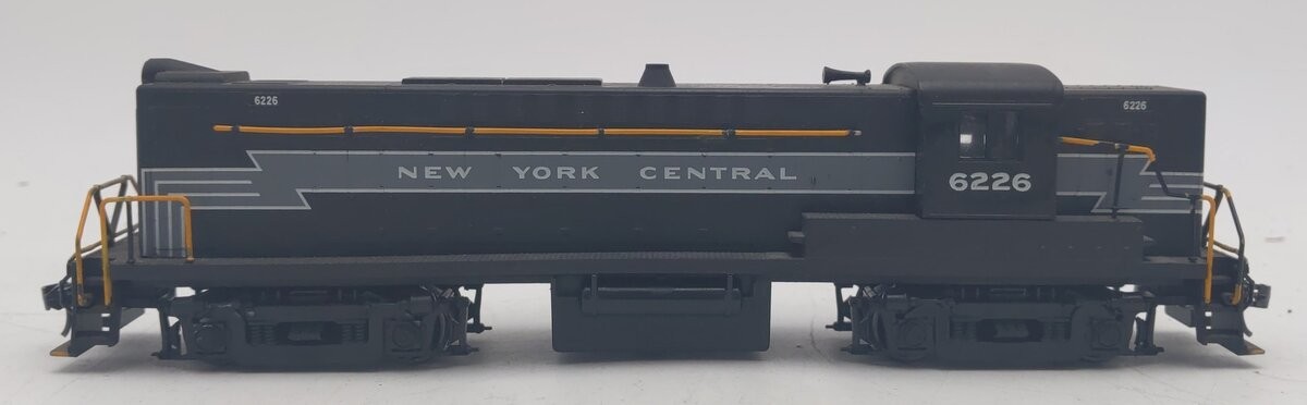 Stewart 4503 HO New York Central RS-12 Powered Diesel Locomotive