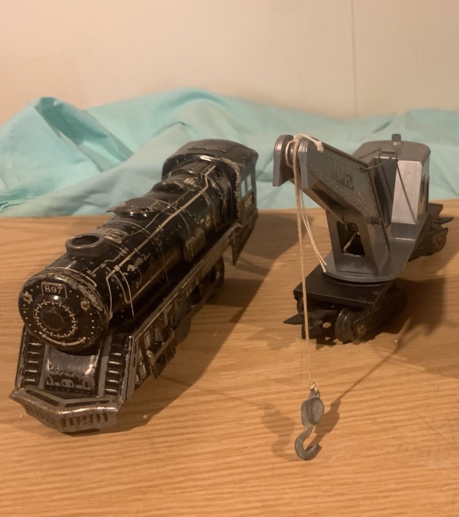 Pre 1942 Rare Marx Electric Locomotive Train Engine #897 and MarxCrane 2Car Lot