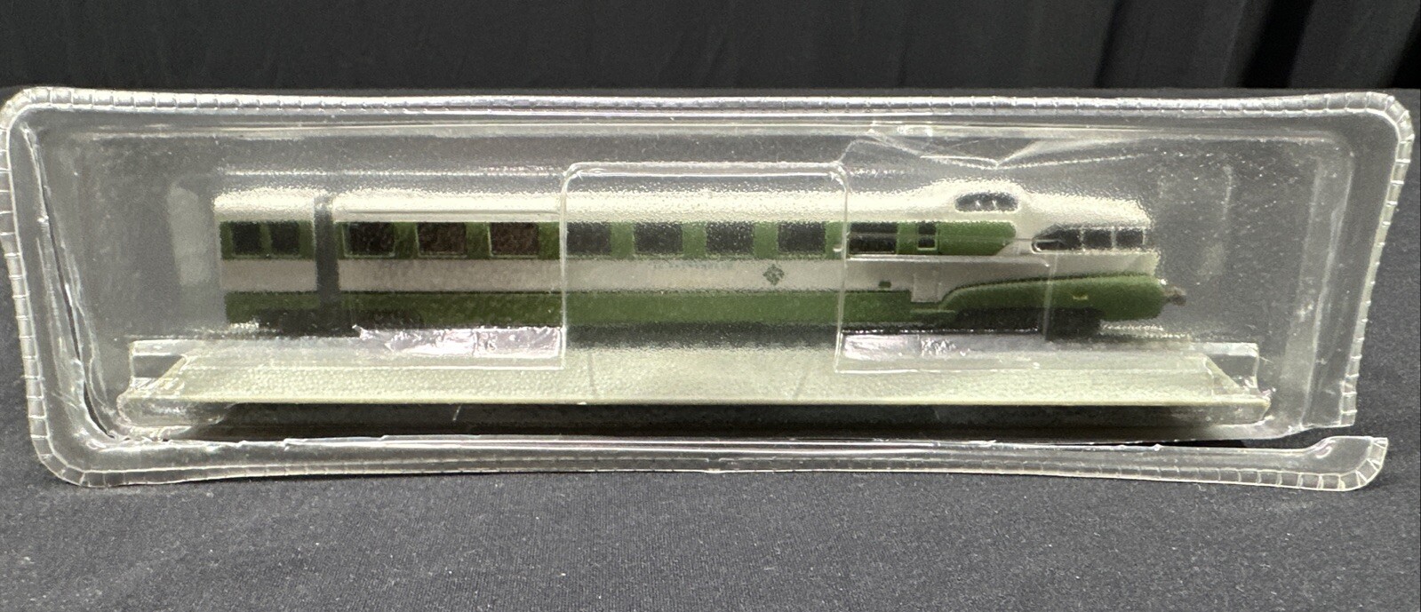 Del Prado Locomotive Italy ETR 300 Settebello N scale 1:160 Diecast Train