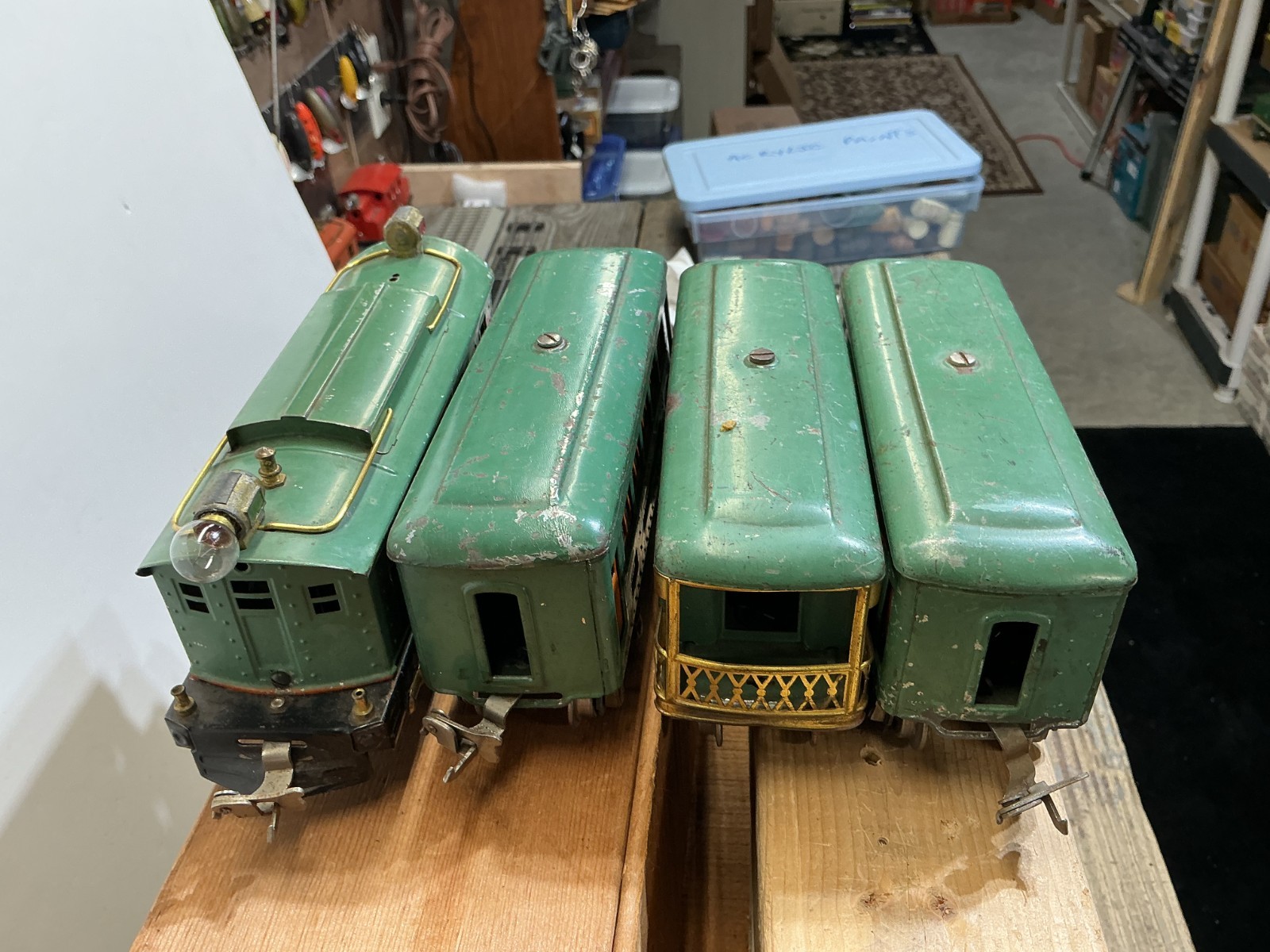 Lionel Pre-war O-GAUGE SET 253 Electric Engine With 607/607/608 Passenger Cars