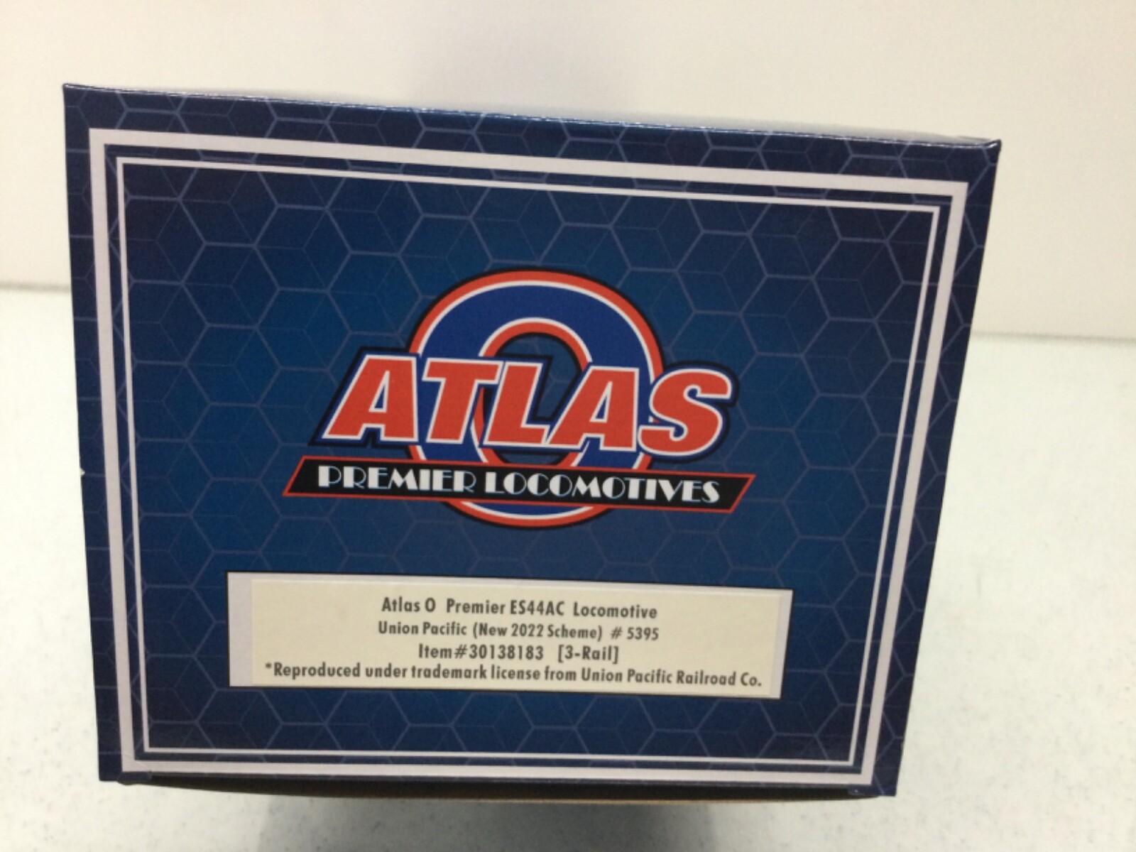 Atlas O Scale 3 Rail #30138183 UP ES44AC Diesel #5395 w/PS 3.0 New