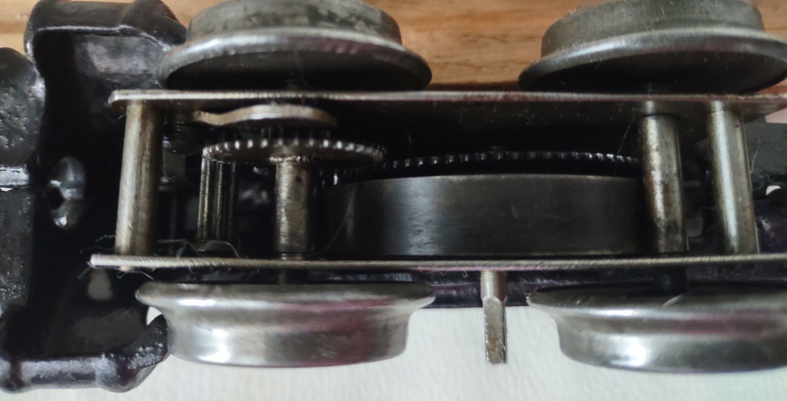 1911 American Flyer 11 Roof Vent Cast Iron 6.5″ Locomotive