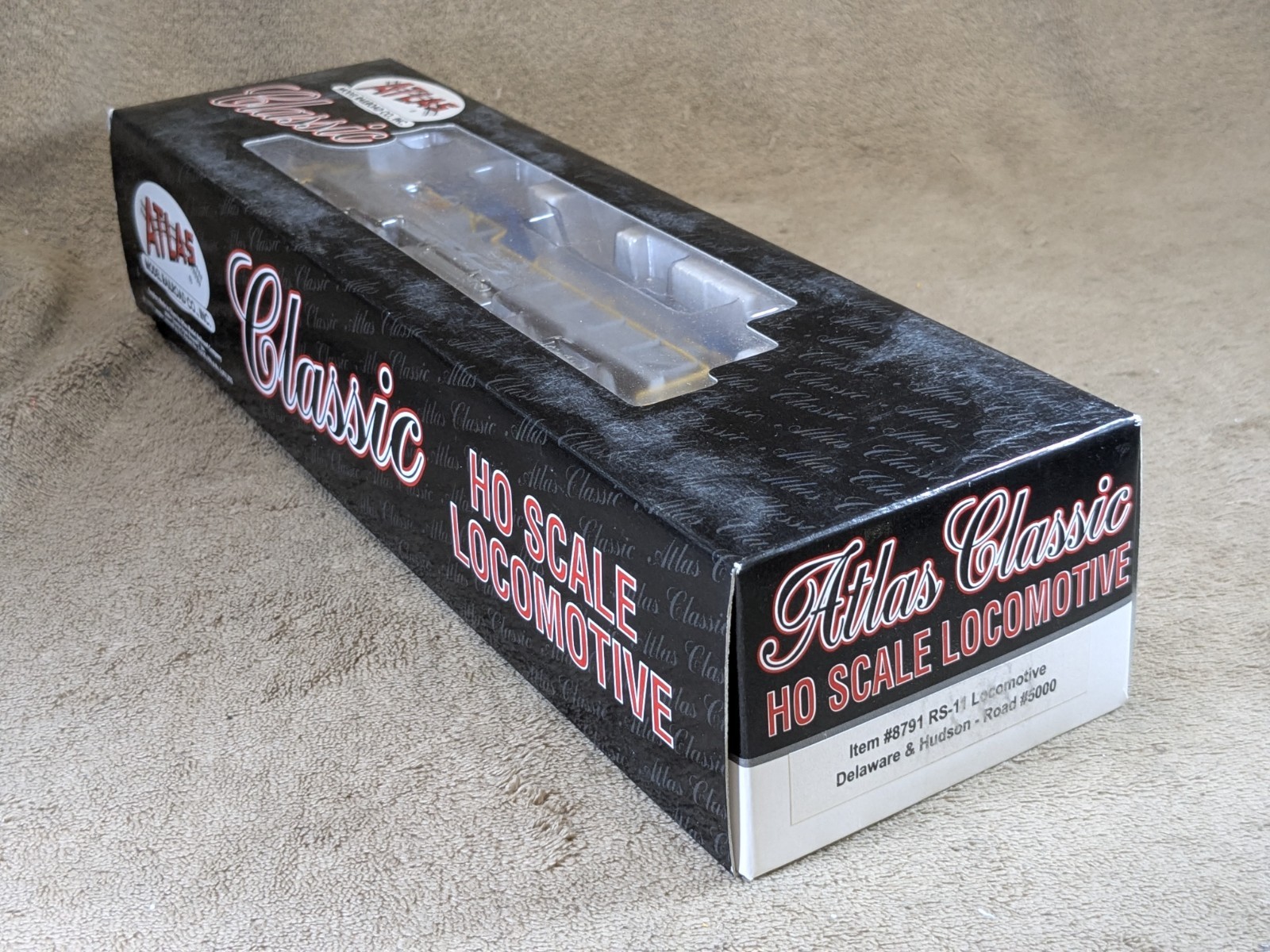 Atlas 8791 HO Scale Delaware & Hudson RS-11 Diesel Locomotive #5000